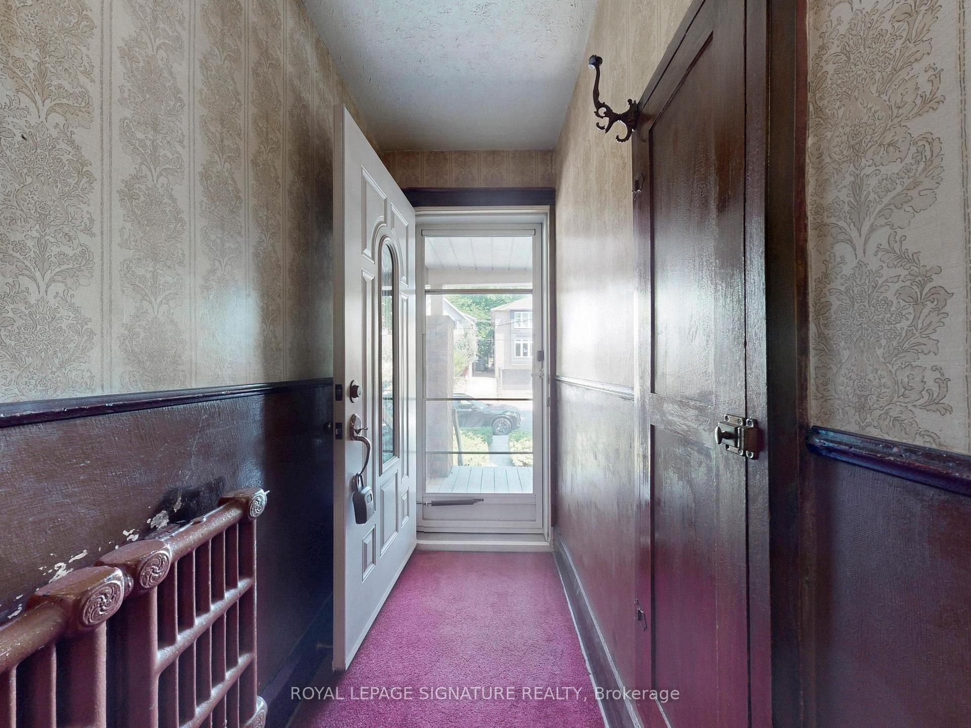 Photo 3 of 153 Castlefield Avenue, Toronto, Yonge-Eglinton — HOMEH