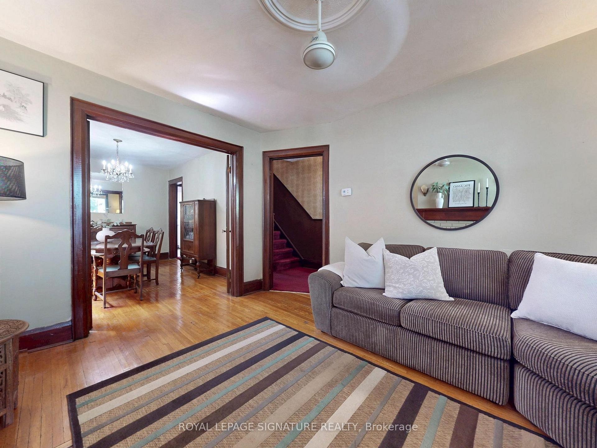 Photo 11 of 153 Castlefield Avenue, Toronto, Yonge-Eglinton — HOMEH