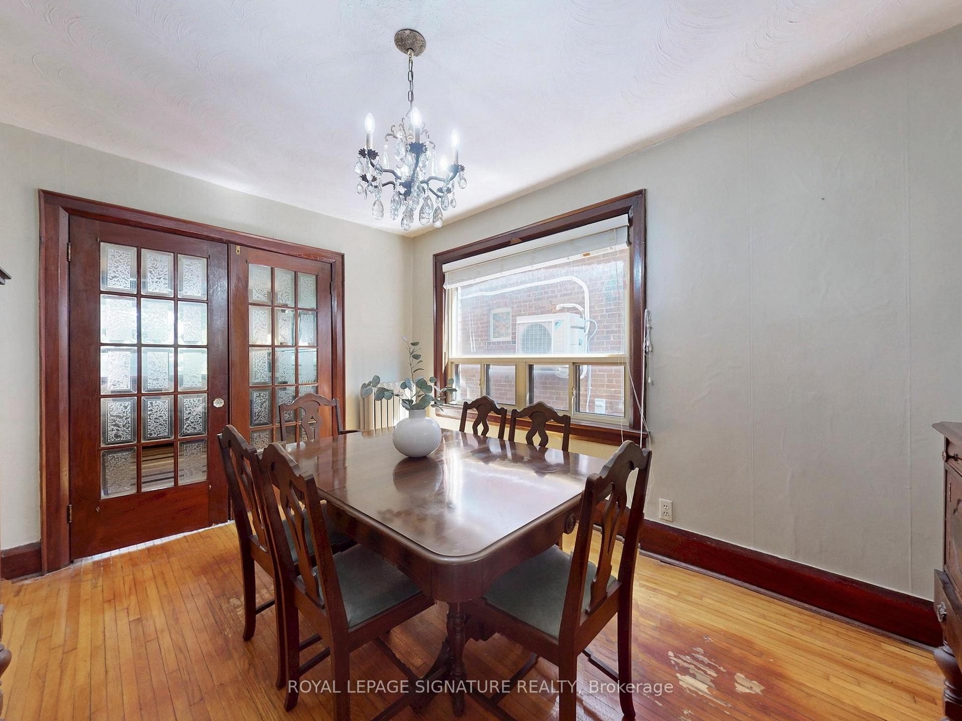 Photo 7 of 153 Castlefield Avenue, Toronto, Yonge-Eglinton — HOMEH