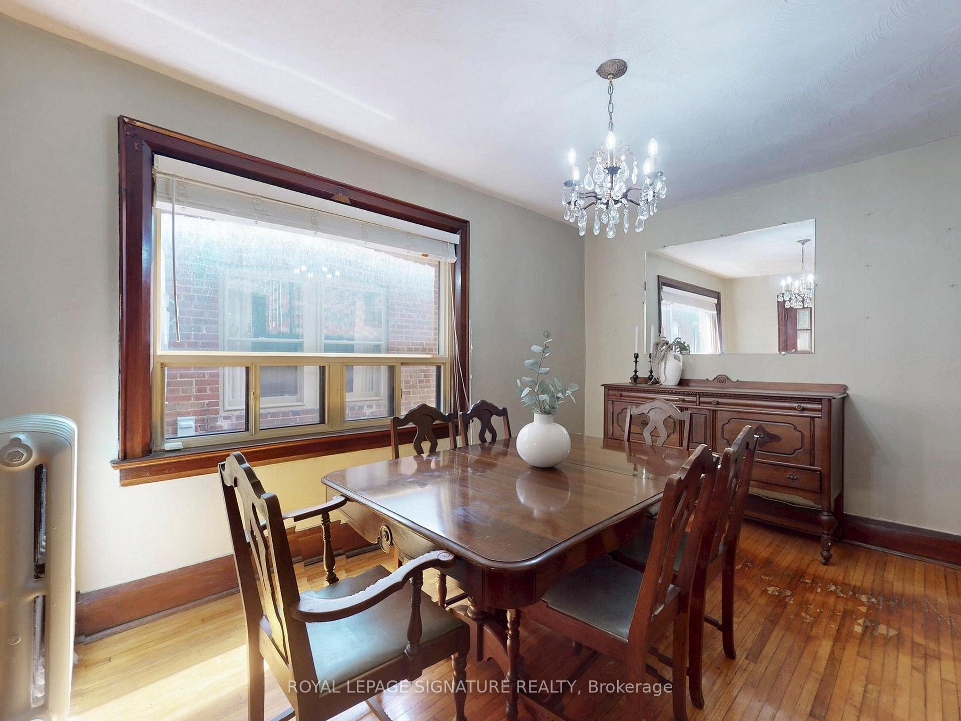Photo 10 of 153 Castlefield Avenue, Toronto, Yonge-Eglinton — HOMEH