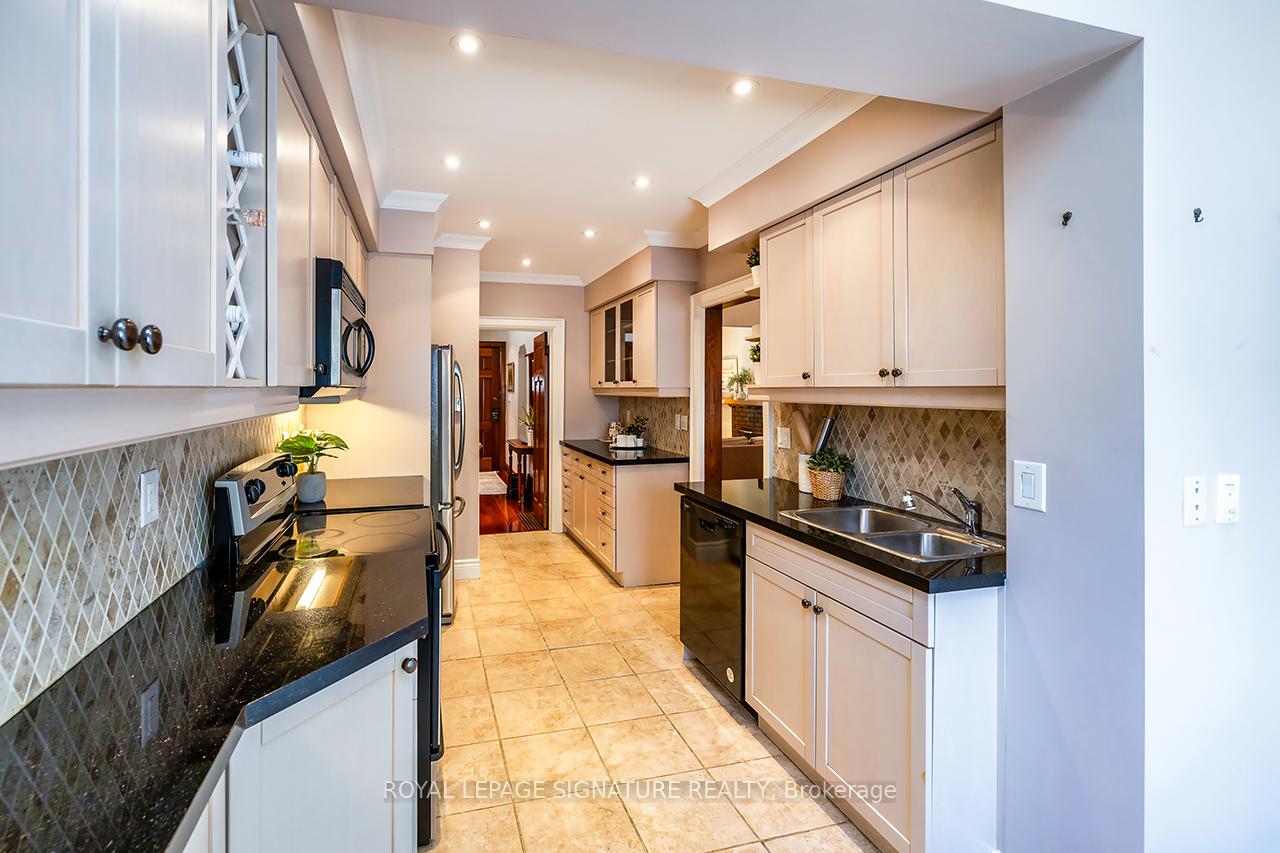 Photo 10 of 46 Glengarry Avenue, Toronto, Lawrence Park North — HOMEH