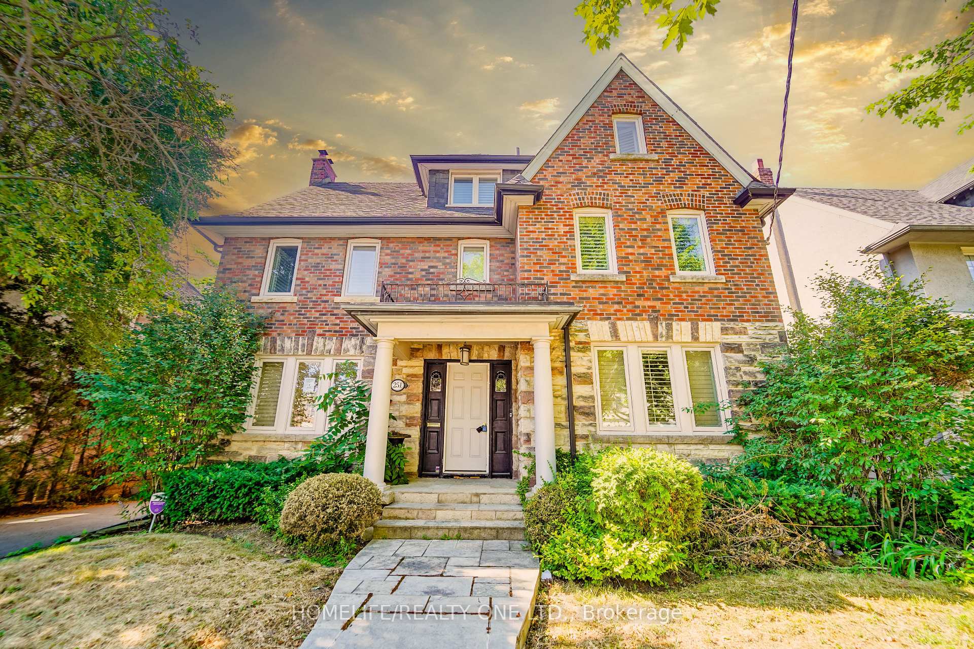 Photo 20 of 251 Lytton Boulevard, Toronto, Lawrence Park South — HOMEH