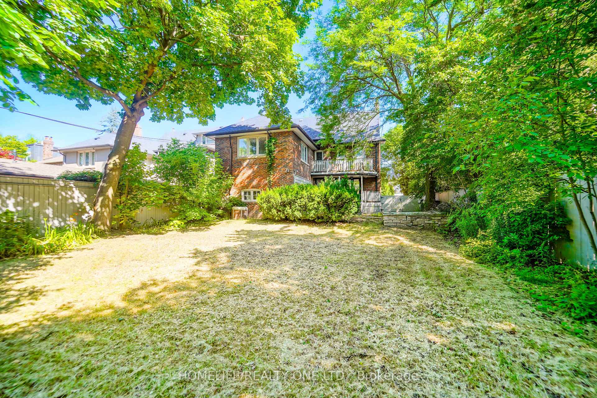 Photo 14 of 251 Lytton Boulevard, Toronto, Lawrence Park South — HOMEH