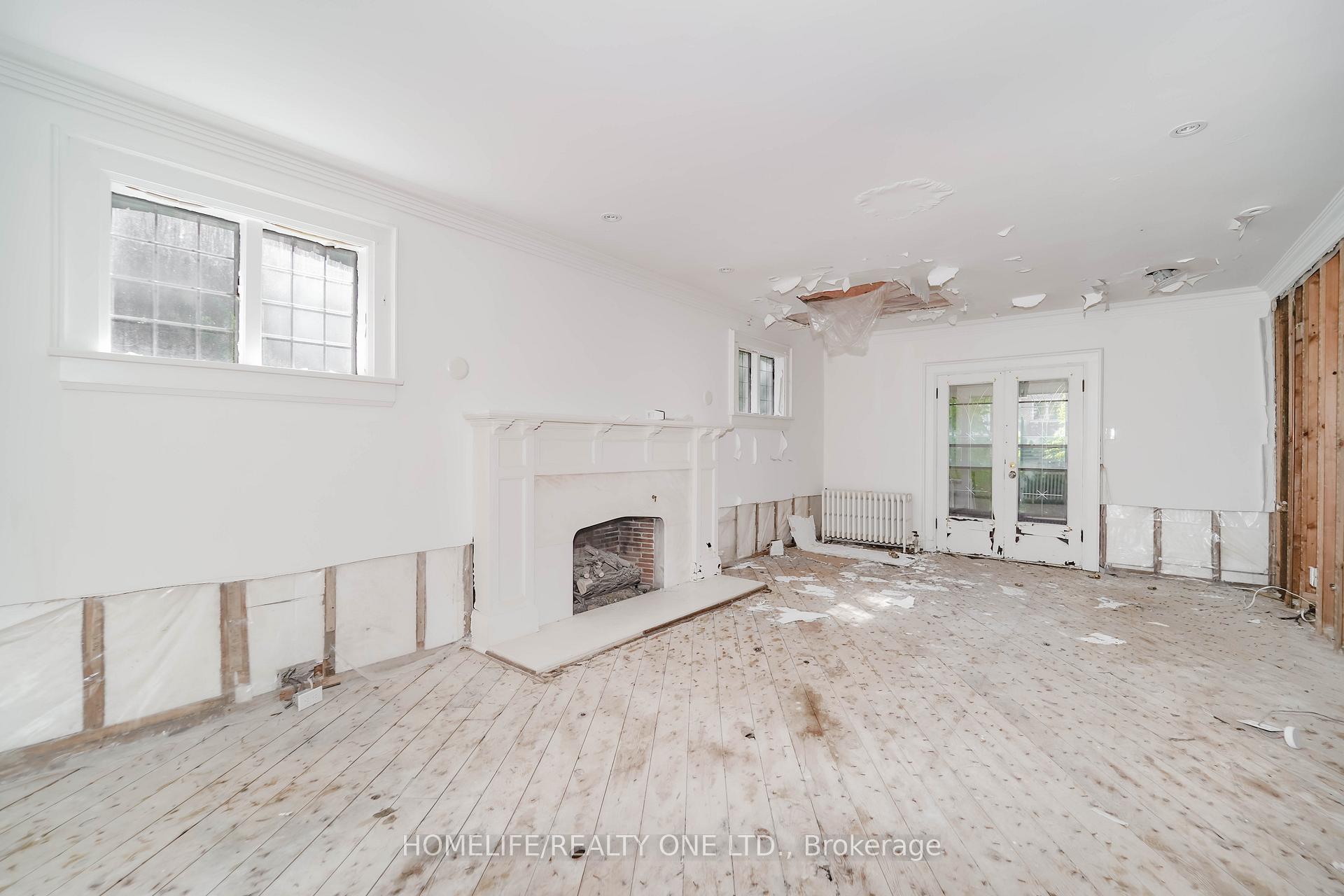 Photo 11 of 251 Lytton Boulevard, Toronto, Lawrence Park South — HOMEH