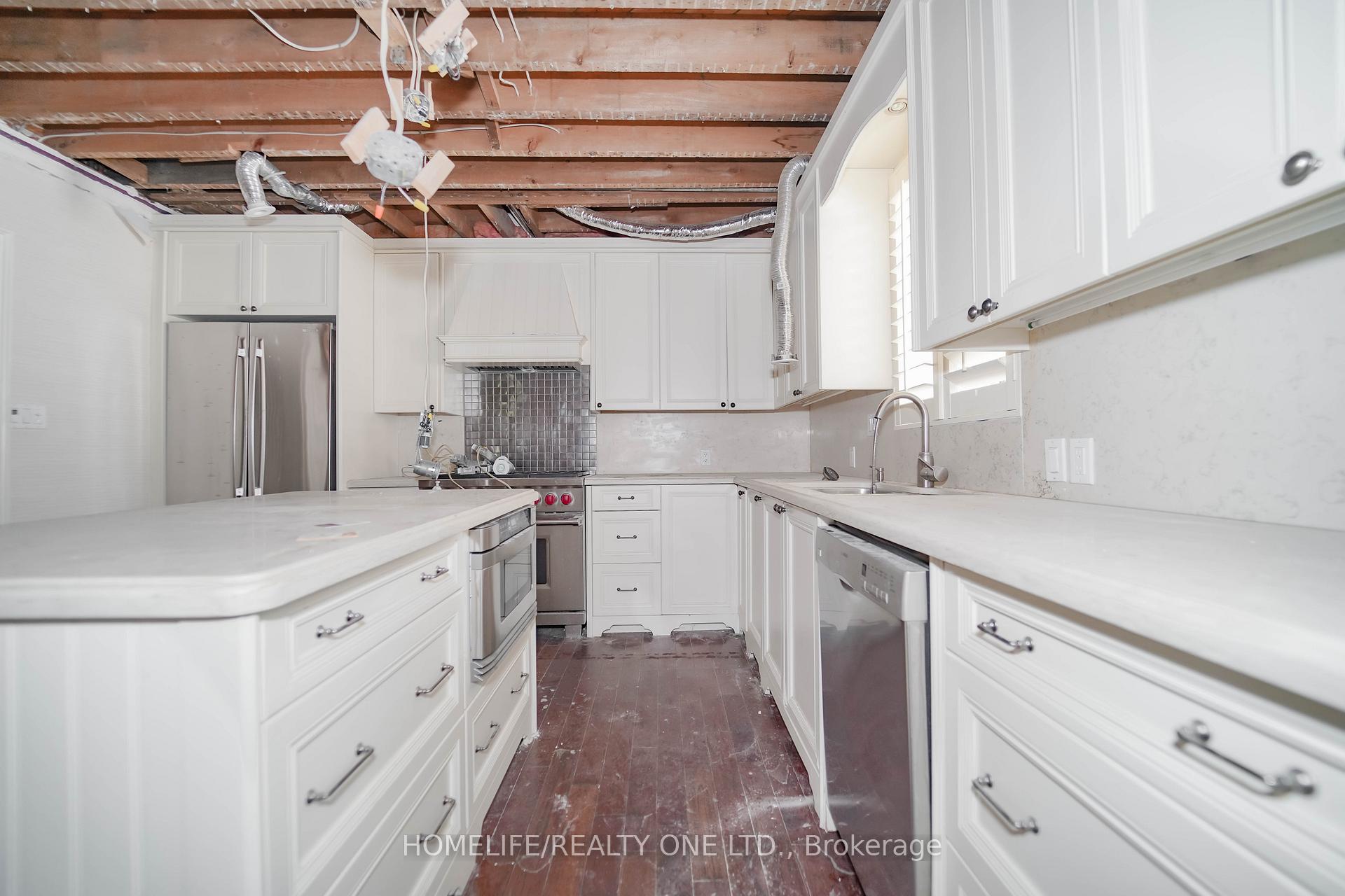 Photo 4 of 251 Lytton Boulevard, Toronto, Lawrence Park South — HOMEH