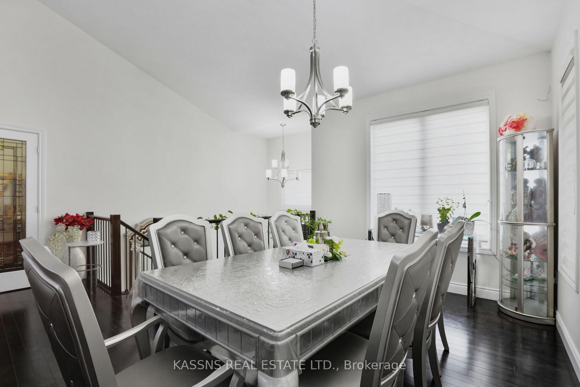 Photo 21 of 217 Branton Crescent, Lakeshore — HOMEH