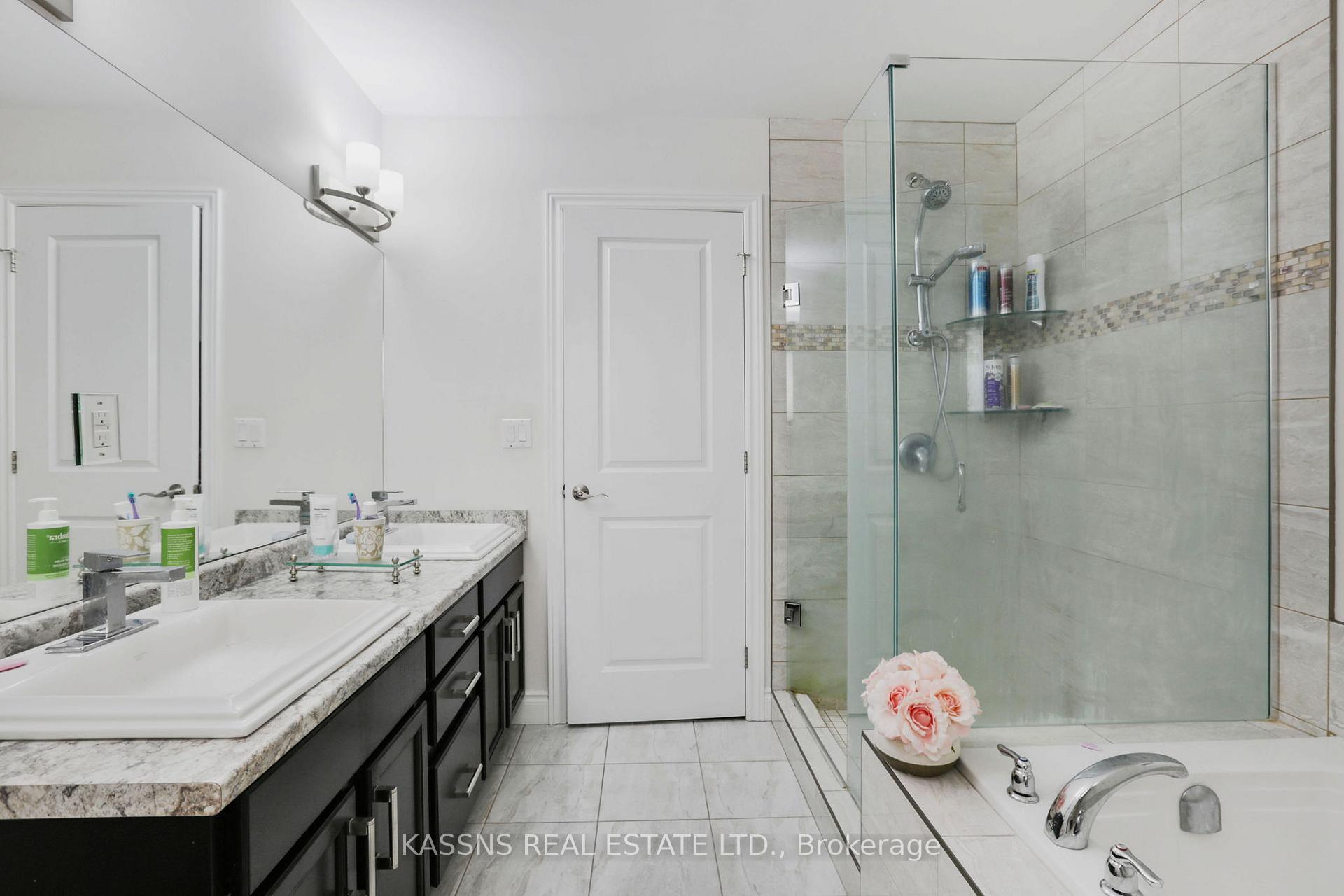Photo 38 of 217 Branton Crescent, Lakeshore — HOMEH