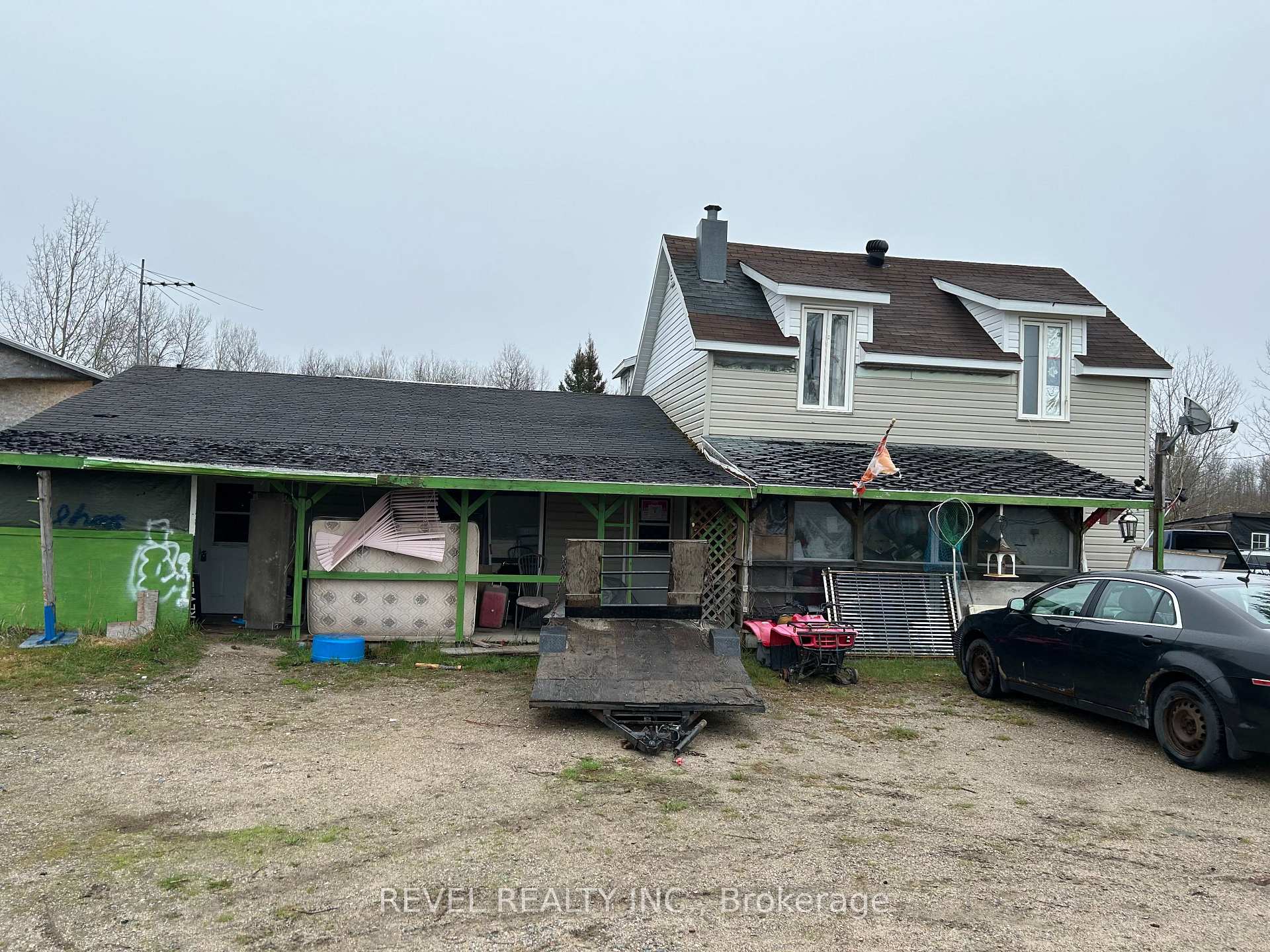 Front of 1759-1762 Clute Township