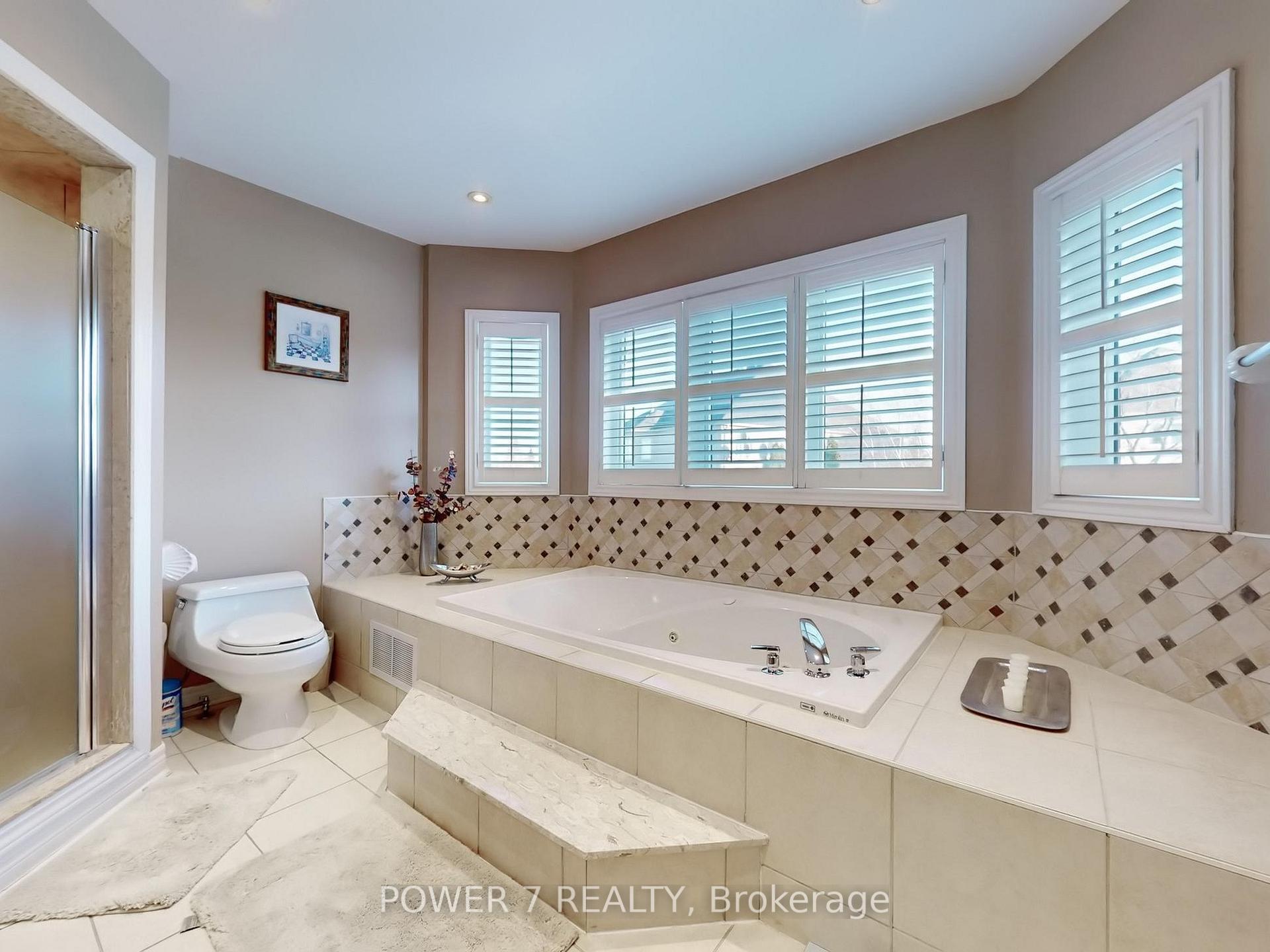 Photo 25 of 123 Macrill Road, Markham, Cachet — HOMEH