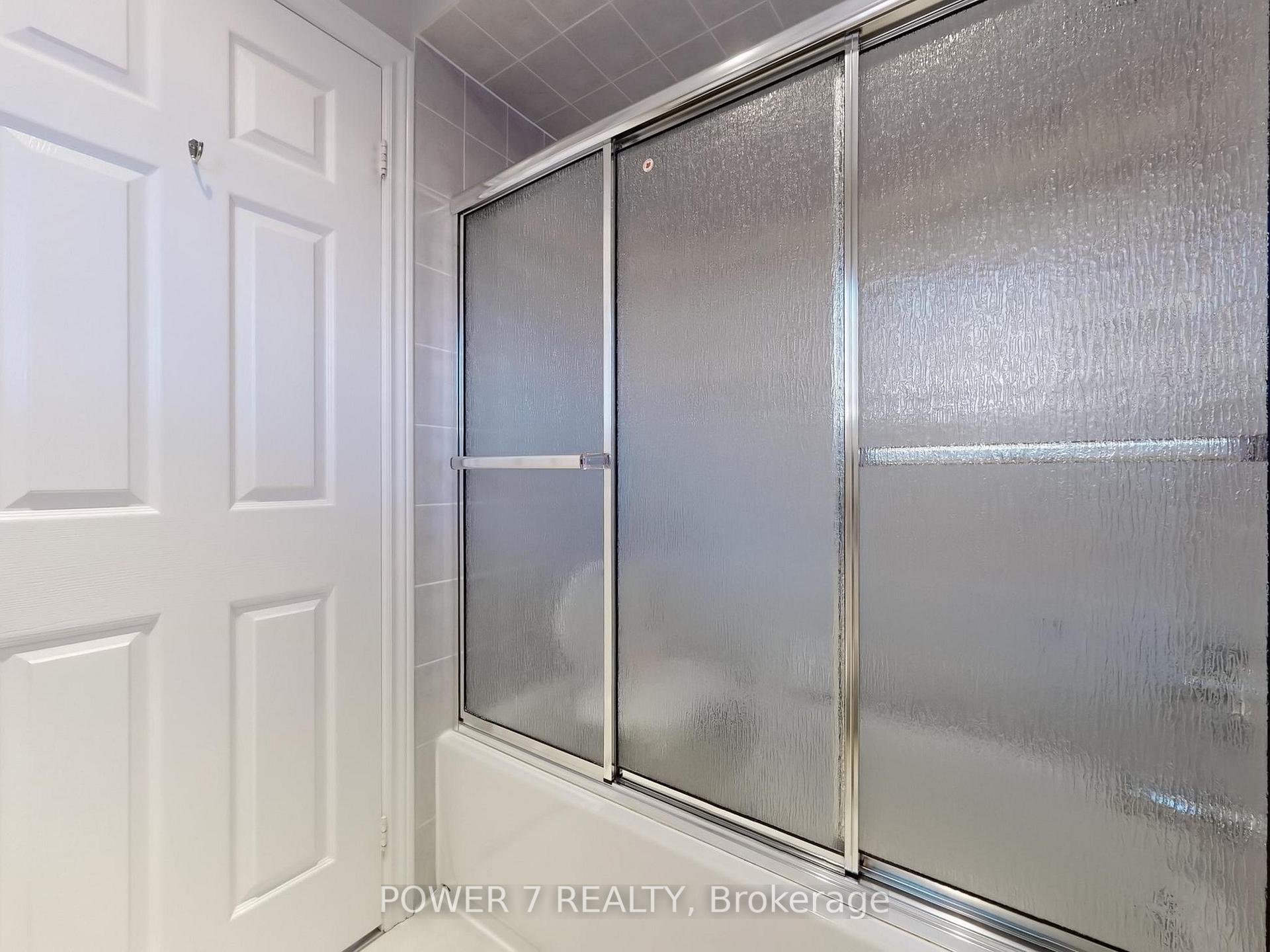 Photo 37 of 123 Macrill Road, Markham, Cachet — HOMEH