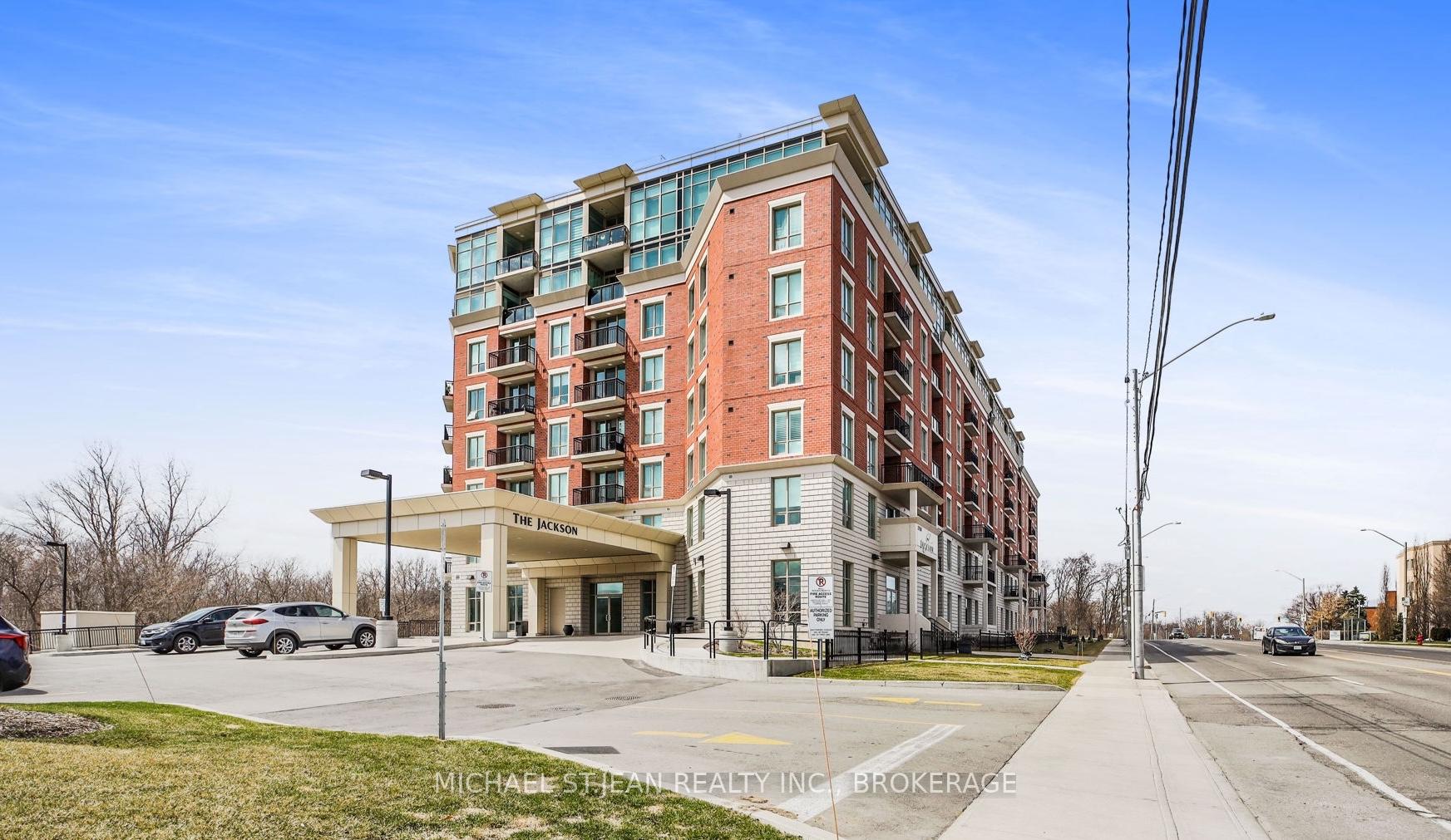 Photo 3 of Unit 304, 2750 King Street E, Hamilton, Greenford — HOMEH