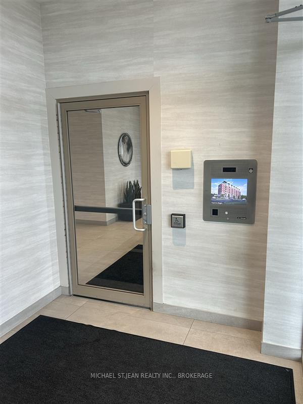 Photo 7 of Unit 304, 2750 King Street E, Hamilton, Greenford — HOMEH