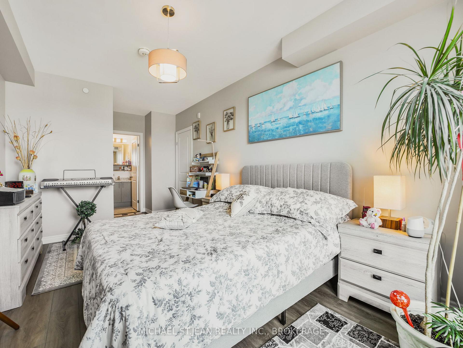 Photo 21 of Unit 304, 2750 King Street E, Hamilton, Greenford — HOMEH