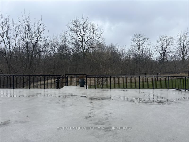 Photo 41 of Unit 304, 2750 King Street E, Hamilton, Greenford — HOMEH