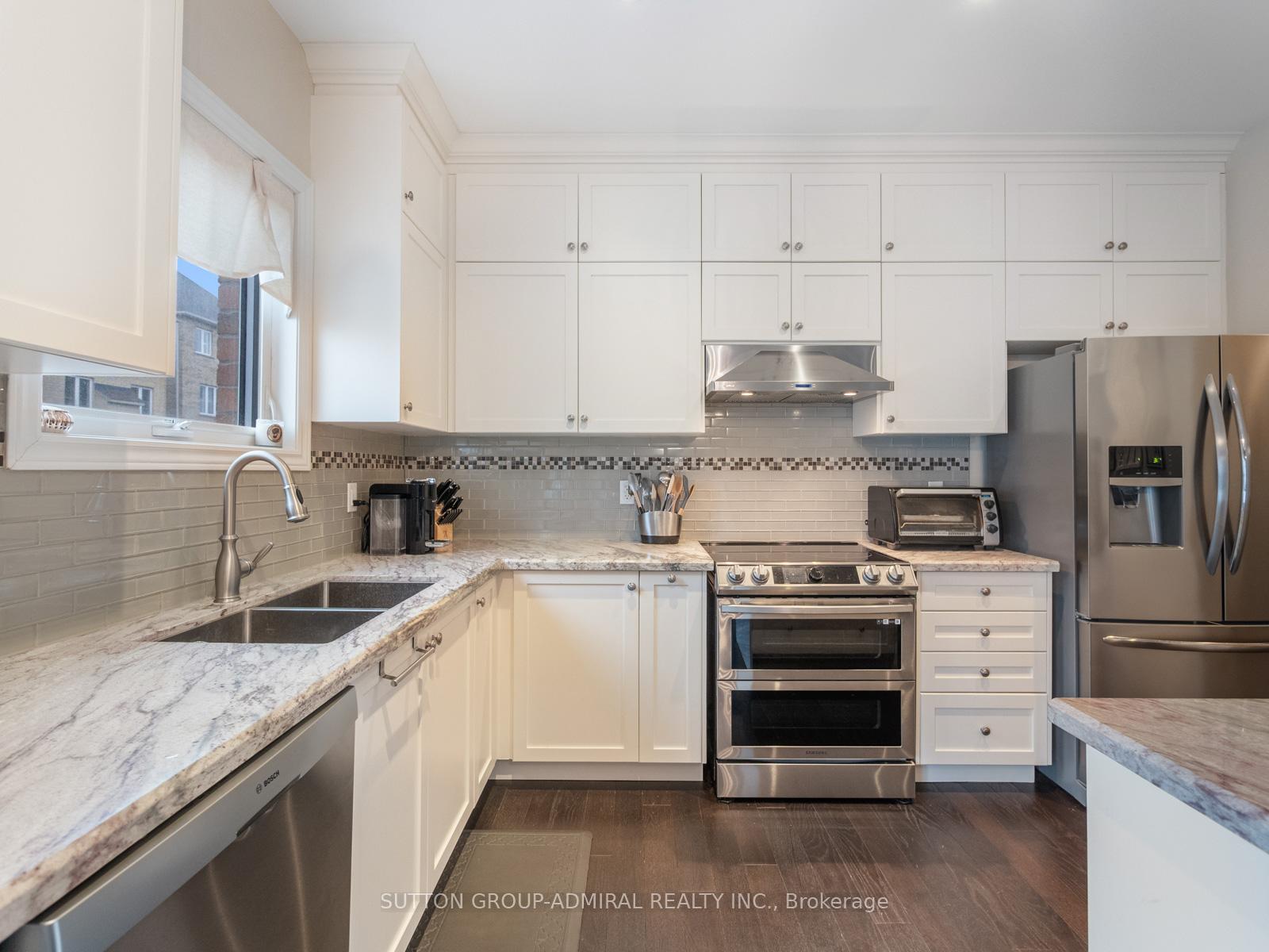Photo 5 of 876 William Lee Ave, Oshawa, Taunton — HOMEH
