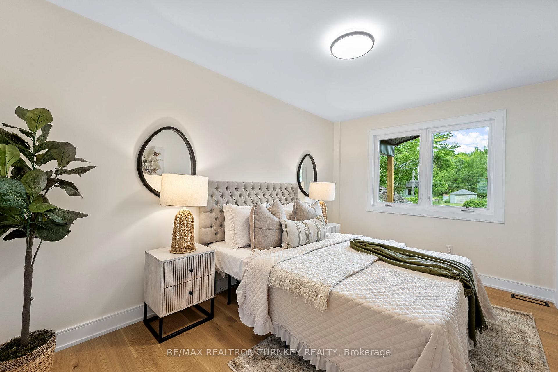 Photo 21 of 156 Holmes Point Road, Georgina, Pefferlaw — HOMEH