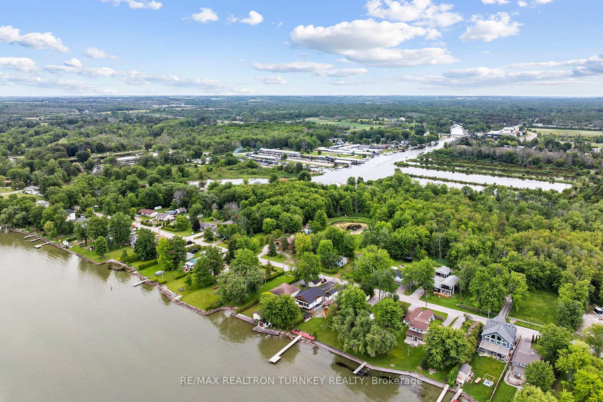 Photo 45 of 156 Holmes Point Road, Georgina, Pefferlaw — HOMEH