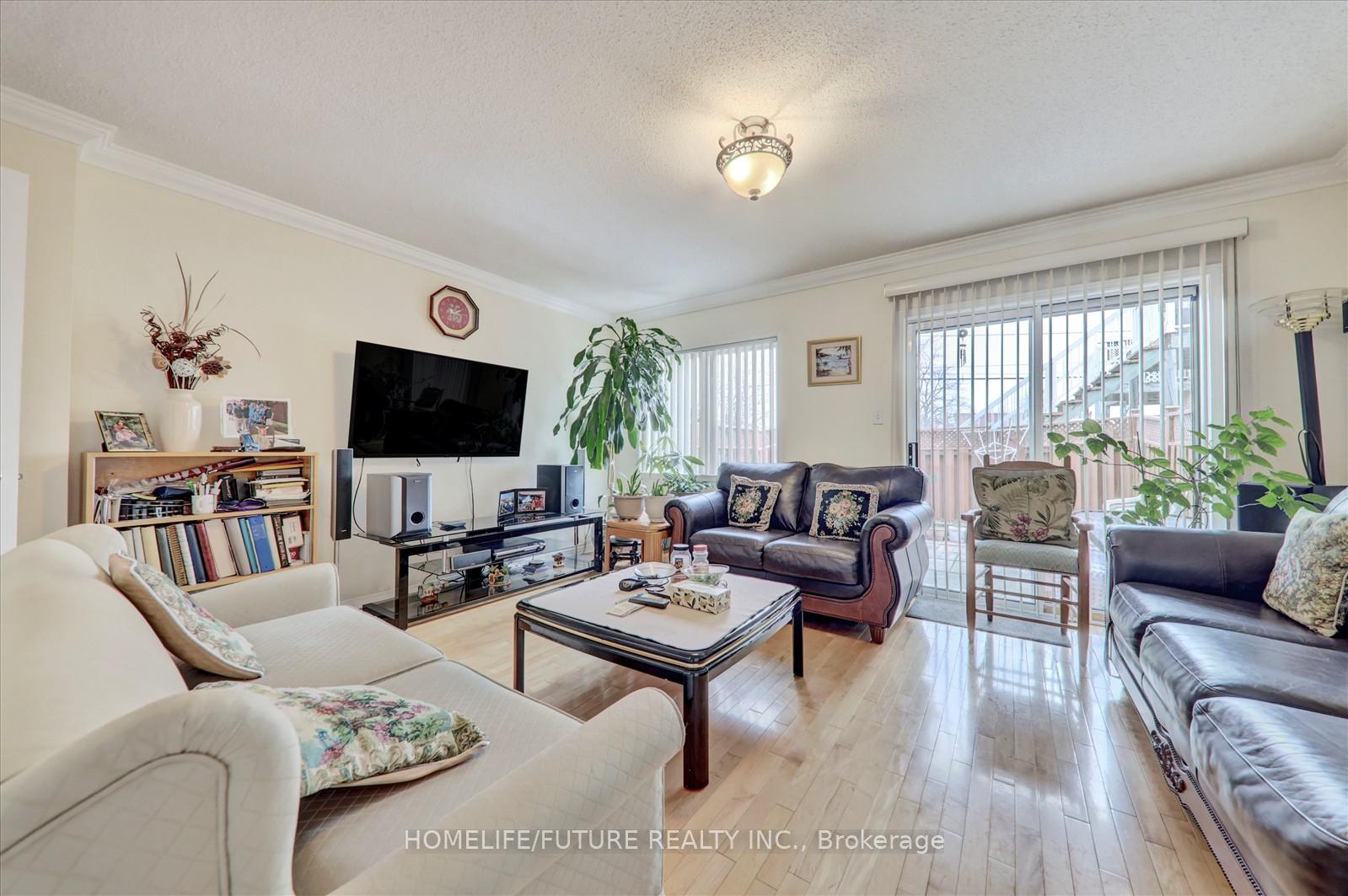 Photo 7 of 16 Tucker Street, Toronto, O'Connor-Parkview — HOMEH