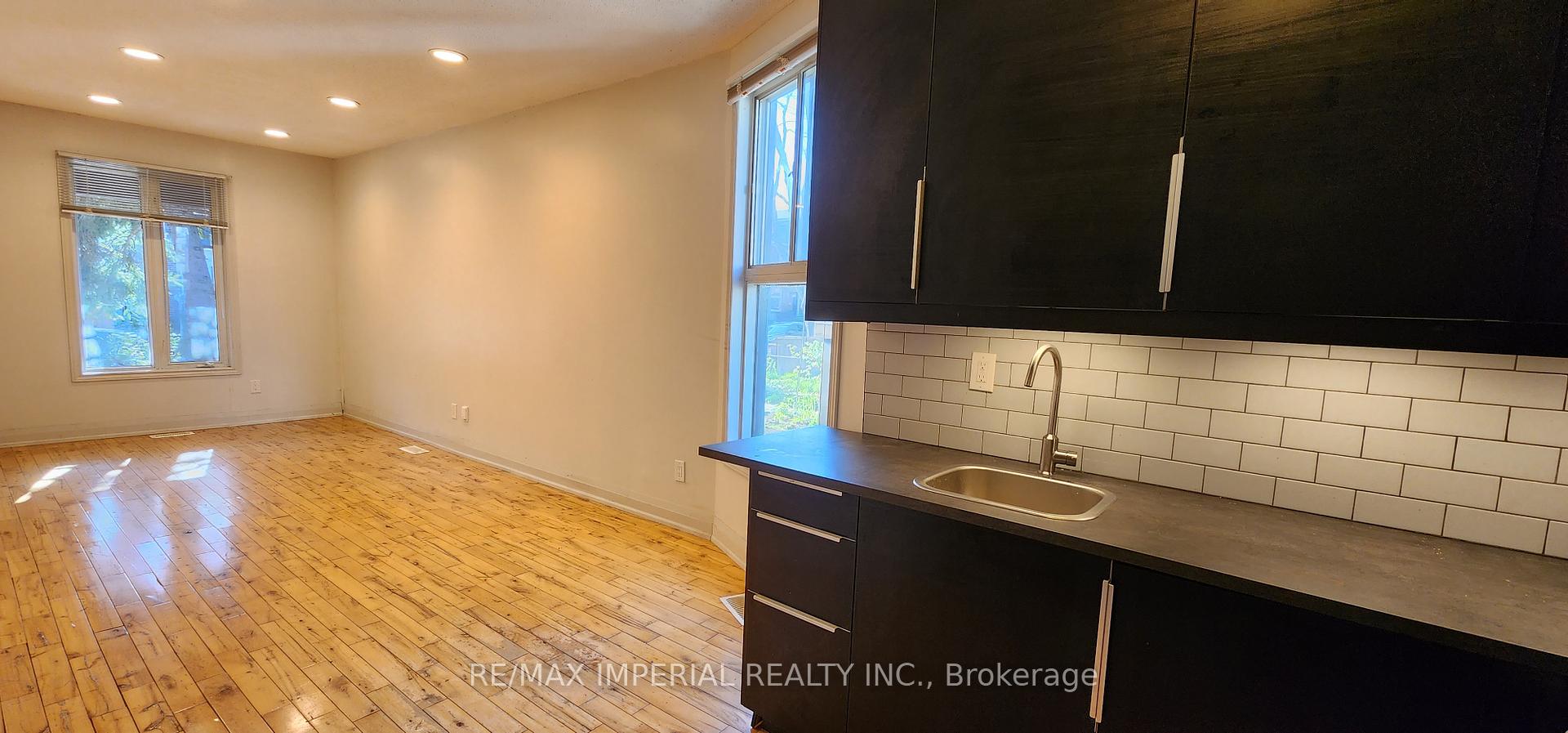 Photo 5 of Unit Main, 157 Booth Avenue, Toronto, South Riverdale — HOMEH