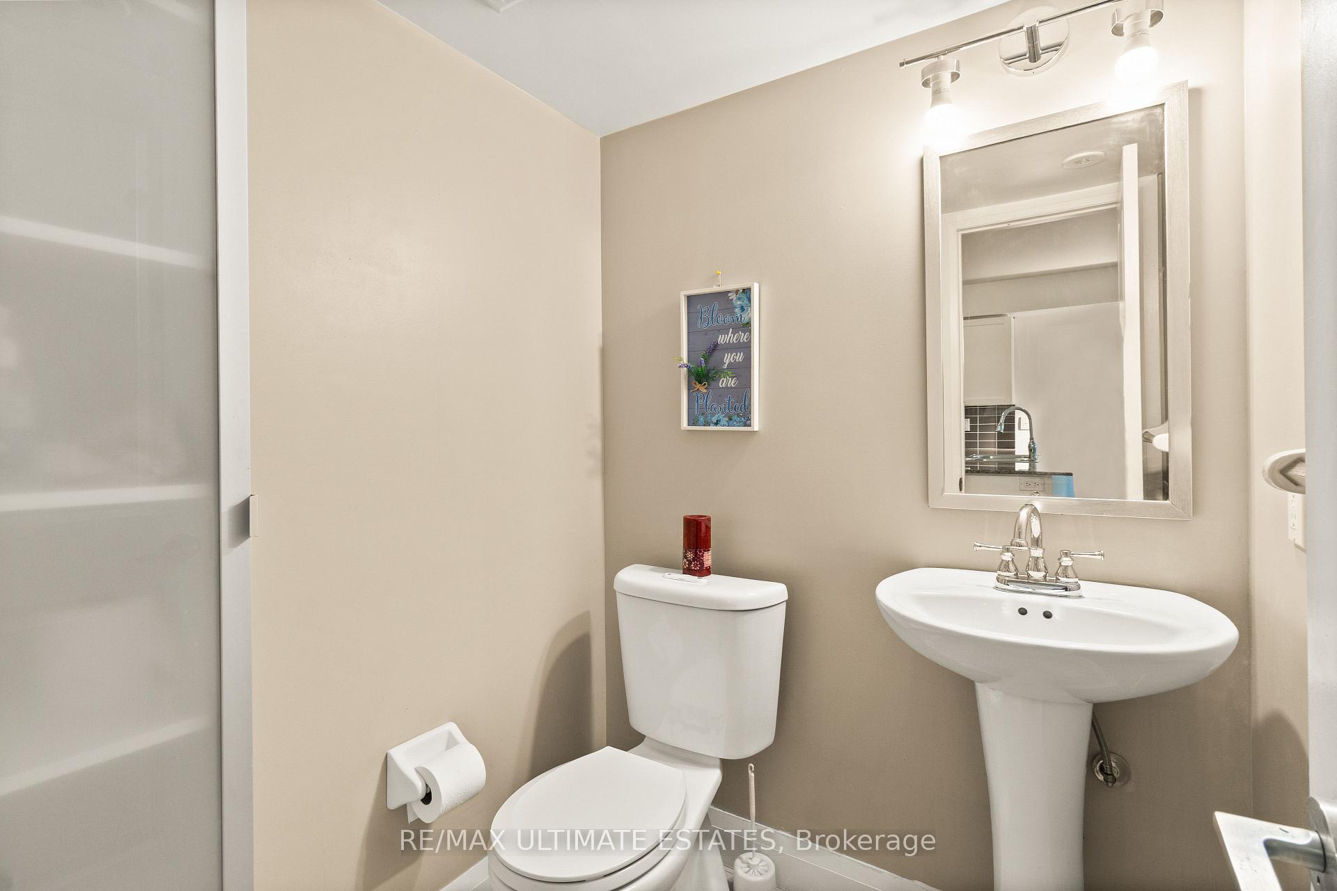 Photo 3 of Unit 123, 318 John Street, Markham, Aileen-Willowbrook — HOMEH