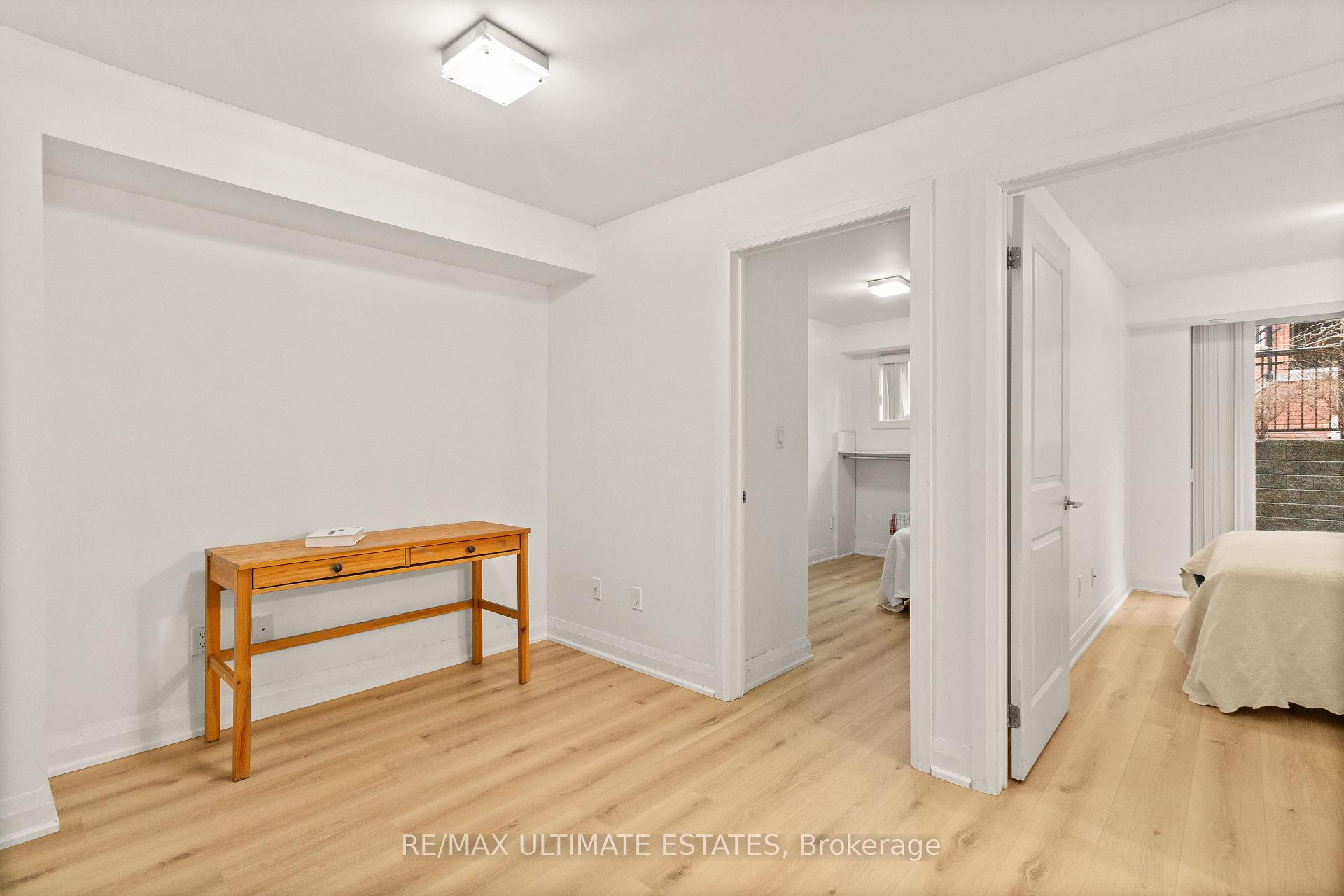 Photo 4 of Unit 123, 318 John Street, Markham, Aileen-Willowbrook — HOMEH