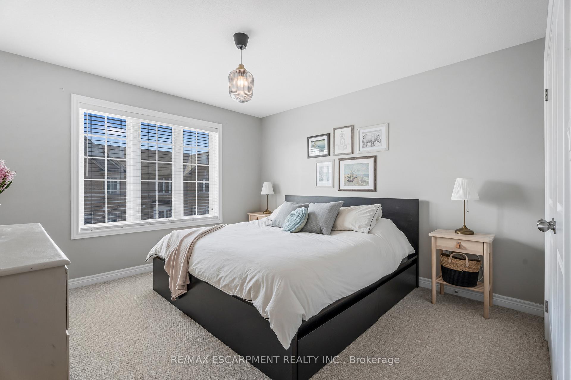 Photo 16 of Unit 19, 122 Dundas Street E, Hamilton, Waterdown — HOMEH