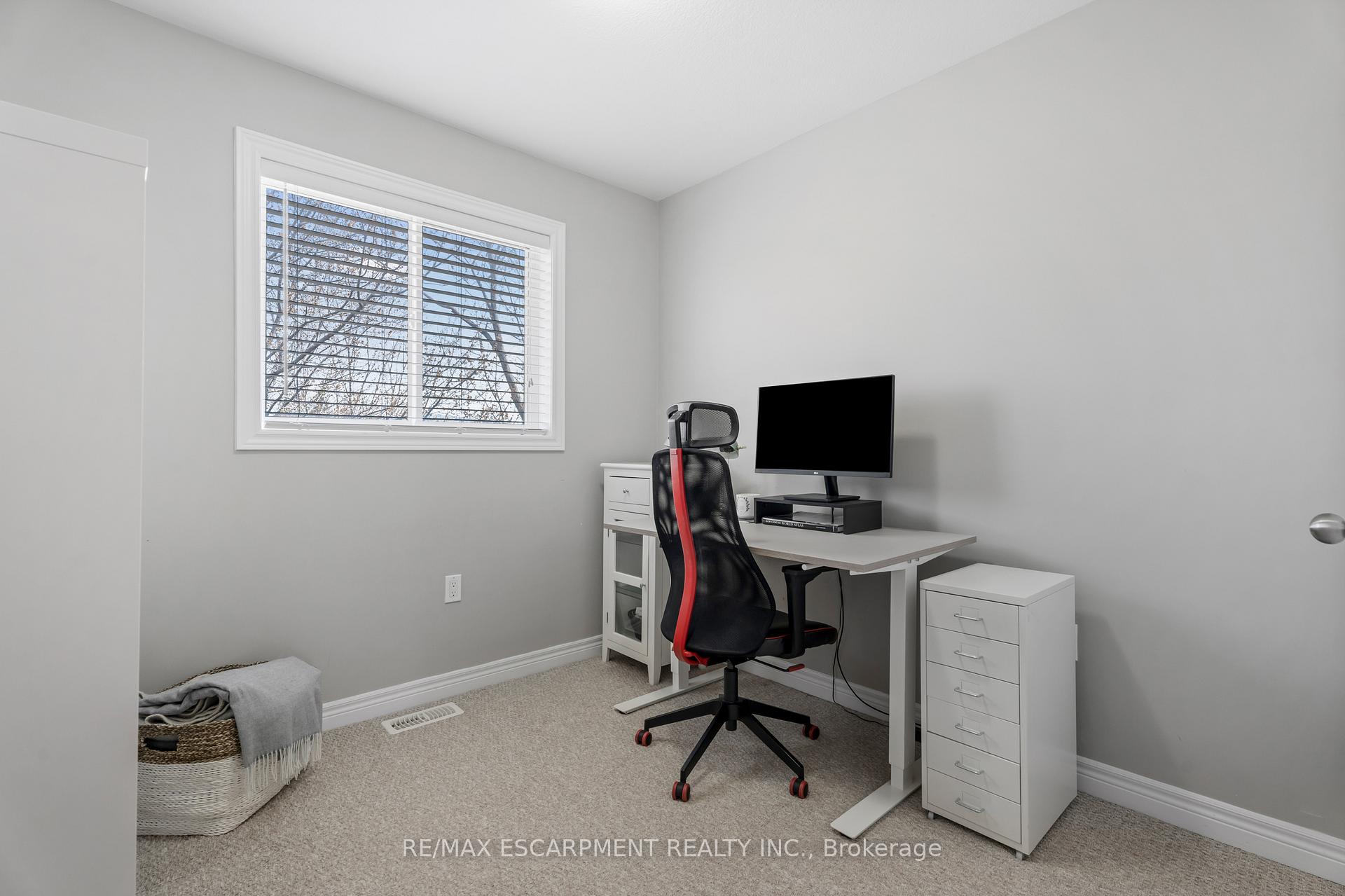 Photo 39 of Unit 19, 122 Dundas Street E, Hamilton, Waterdown — HOMEH