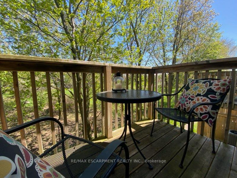 Photo 19 of Unit 19, 122 Dundas Street E, Hamilton, Waterdown — HOMEH