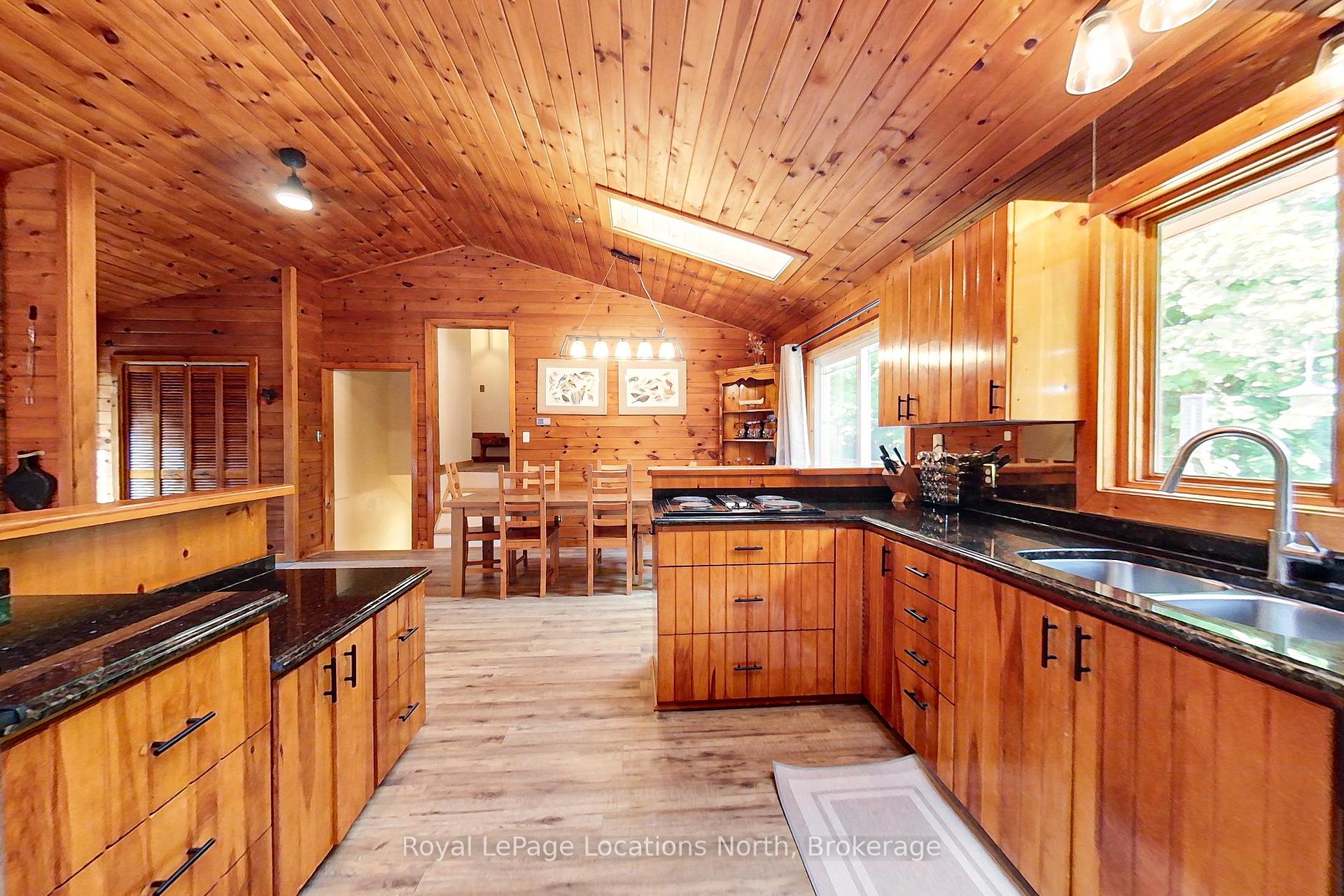 Photo 40 of 569263 6TH Side Road, Blue Mountains — HOMEH
