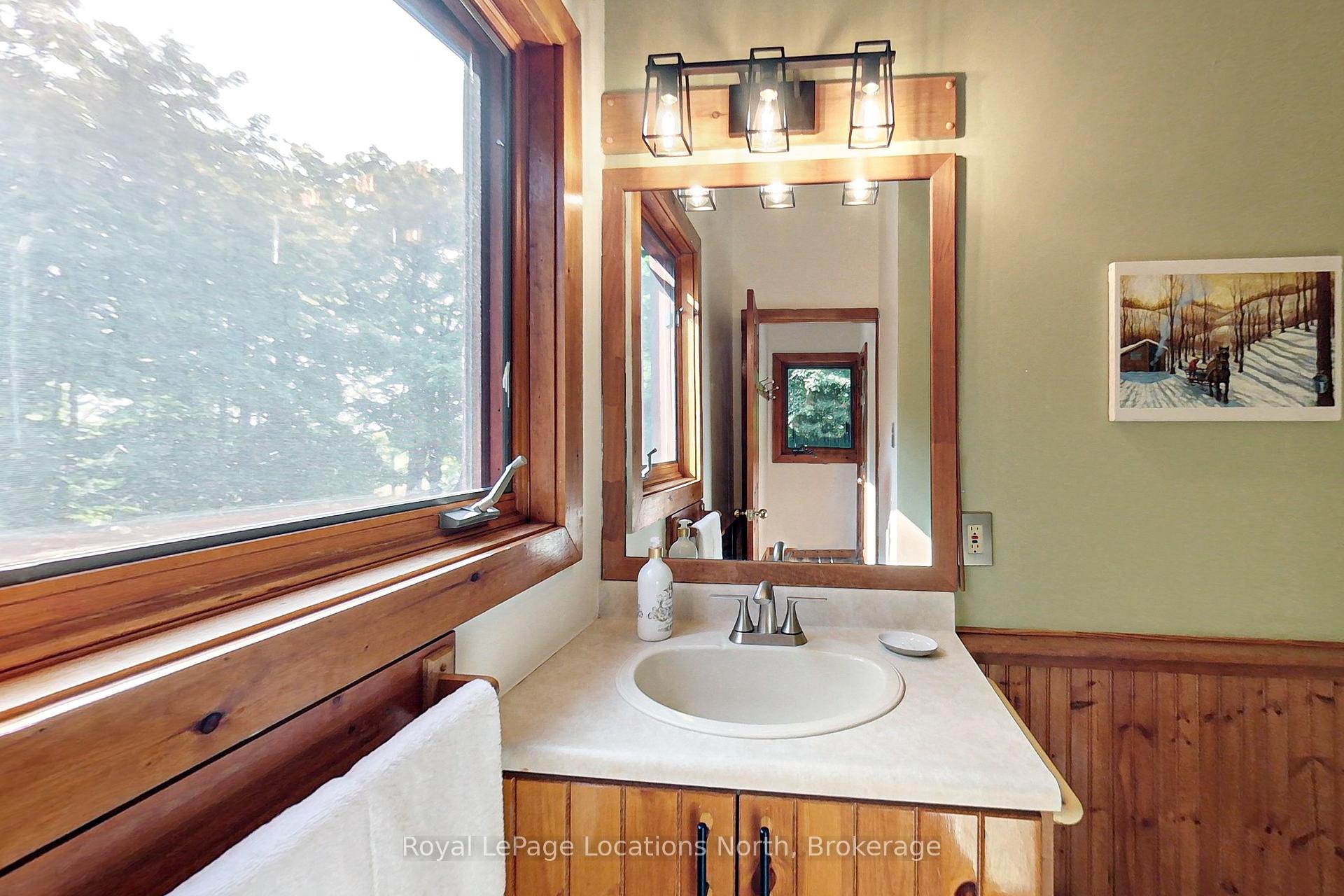 Photo 41 of 569263 6TH Side Road, Blue Mountains — HOMEH