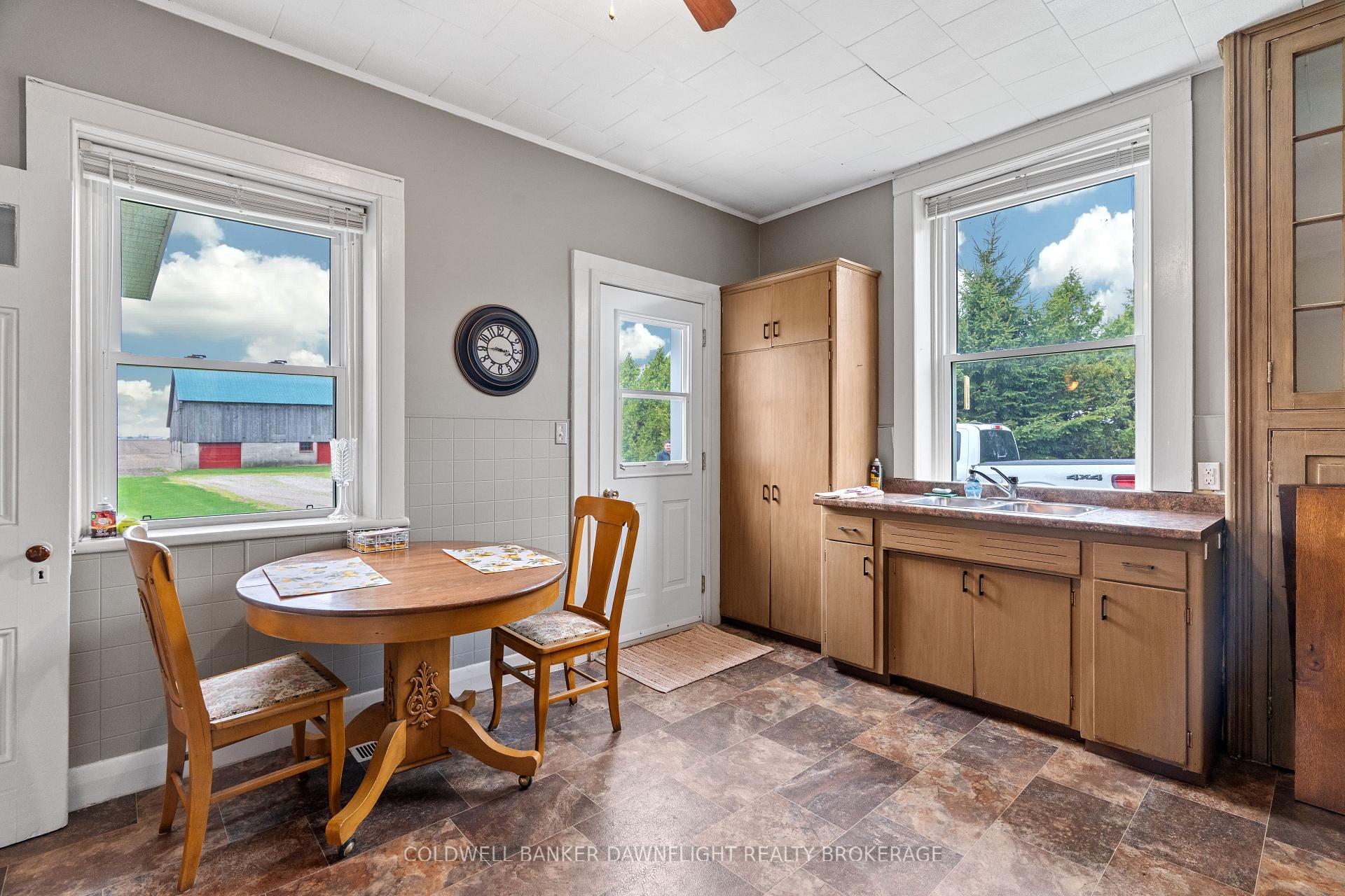 Photo 6 of 39667 Rodgerville Road, Bluewater, Hensall — HOMEH