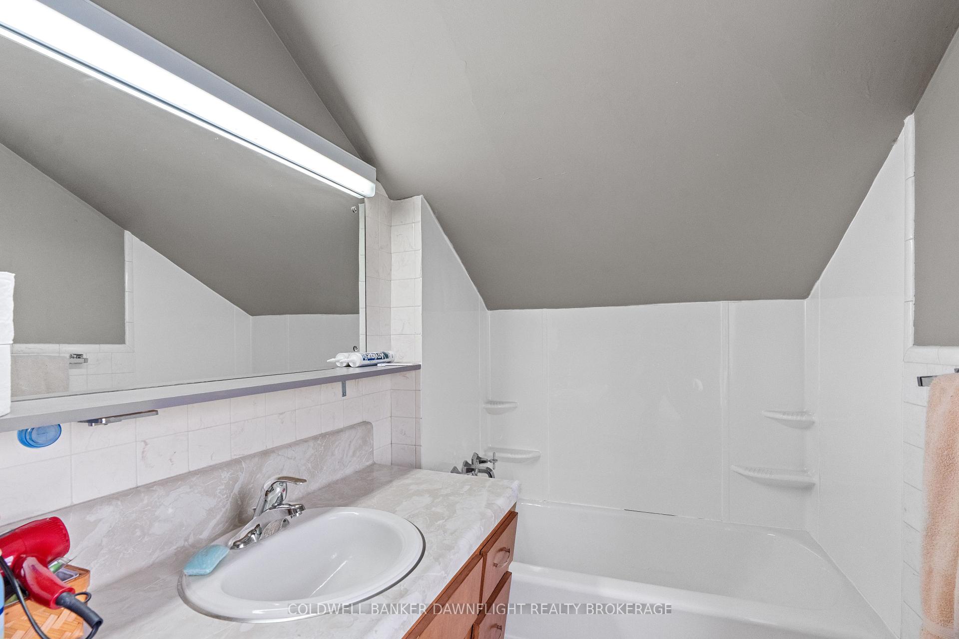 Photo 13 of 39667 Rodgerville Road, Bluewater, Hensall — HOMEH
