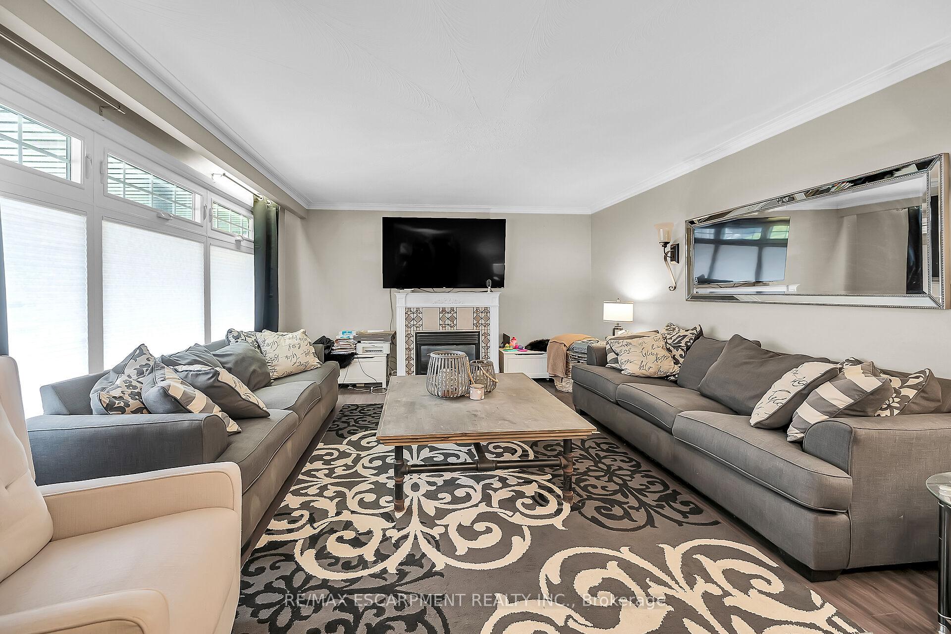 Photo 11 of 46 Windrush Crescent, Hamilton, Lawfield — HOMEH