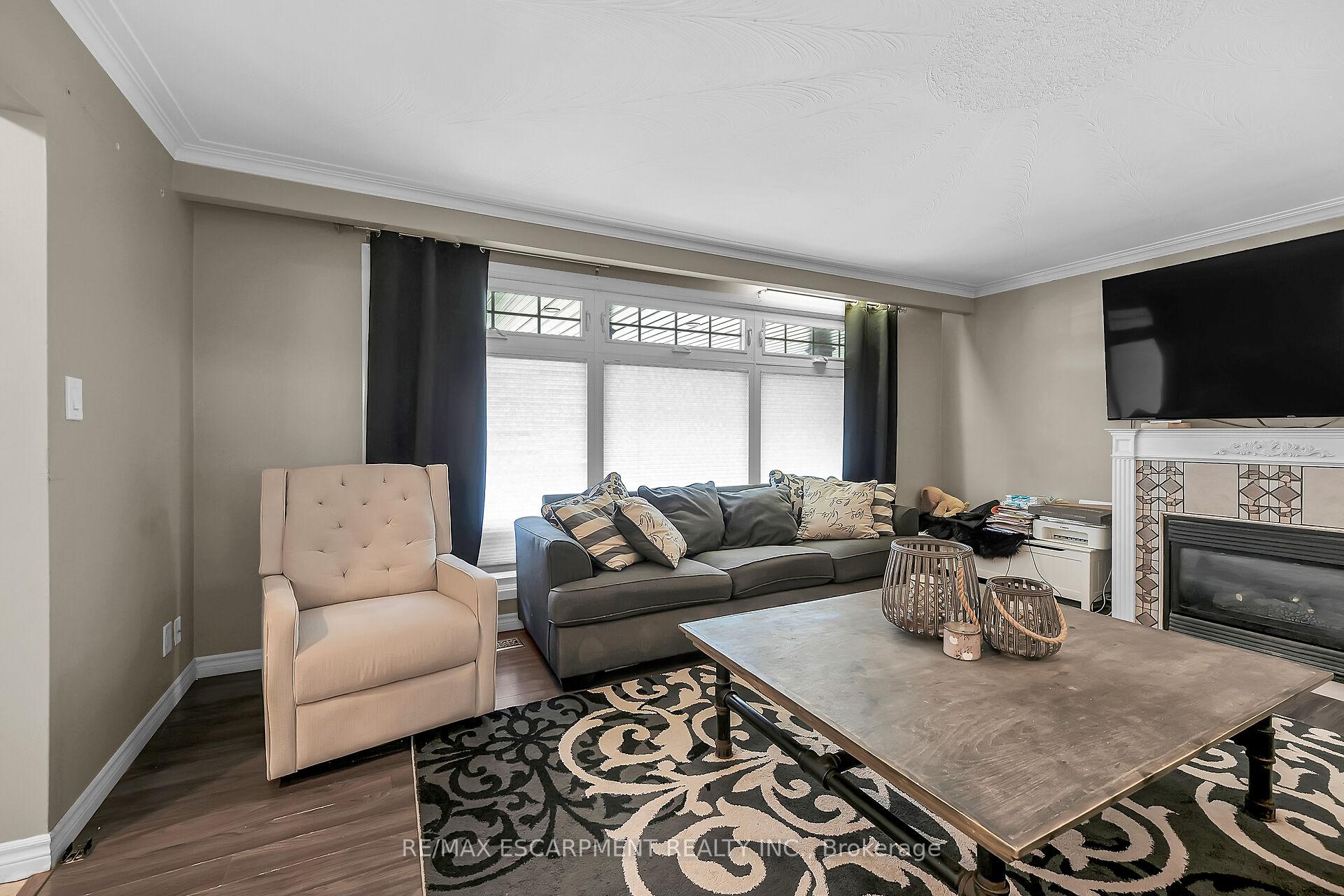 Photo 8 of 46 Windrush Crescent, Hamilton, Lawfield — HOMEH
