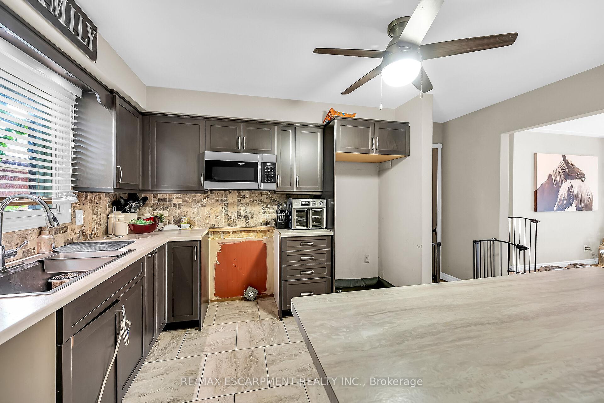Photo 10 of 46 Windrush Crescent, Hamilton, Lawfield — HOMEH