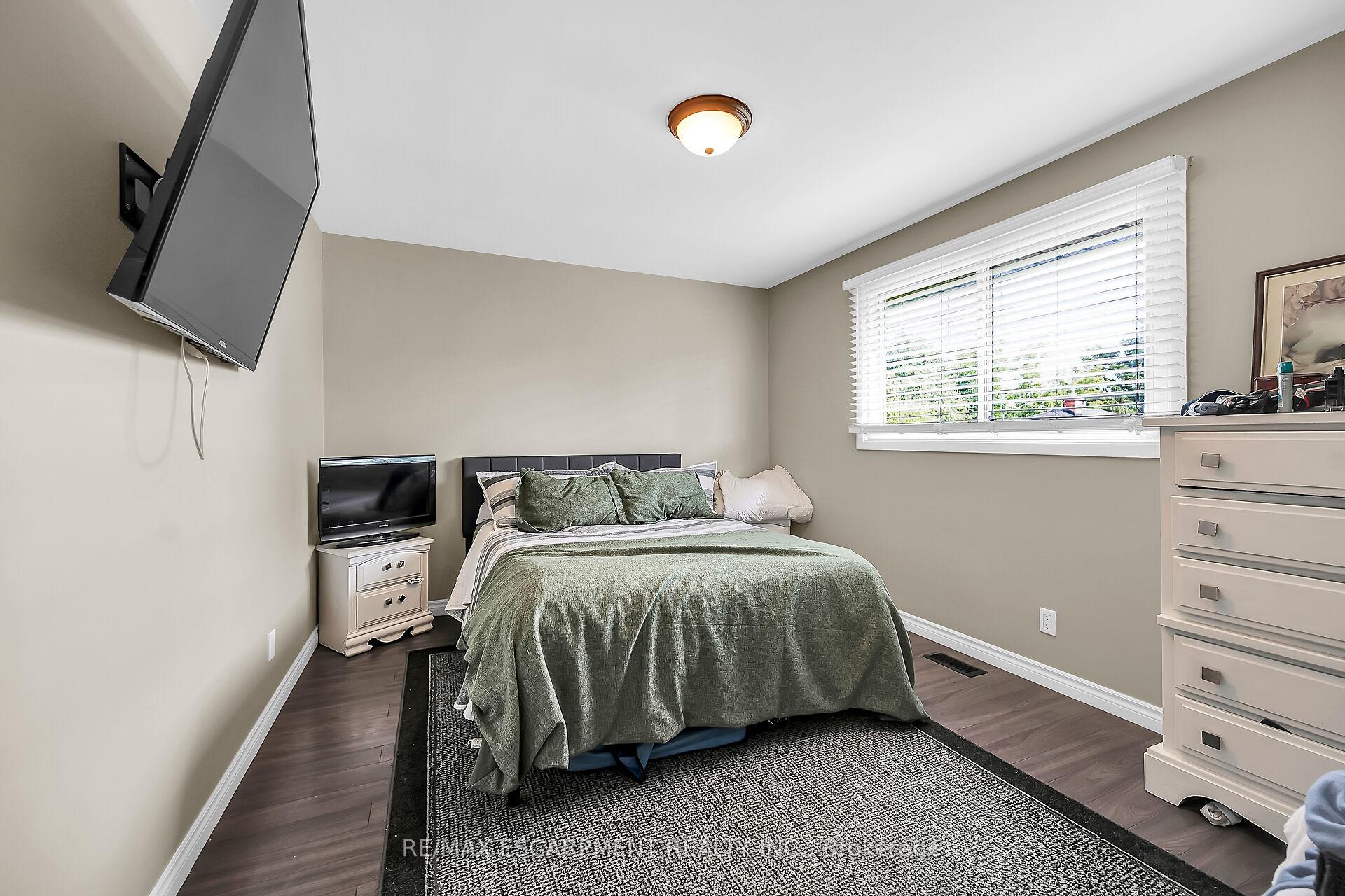 Photo 40 of 46 Windrush Crescent, Hamilton, Lawfield — HOMEH