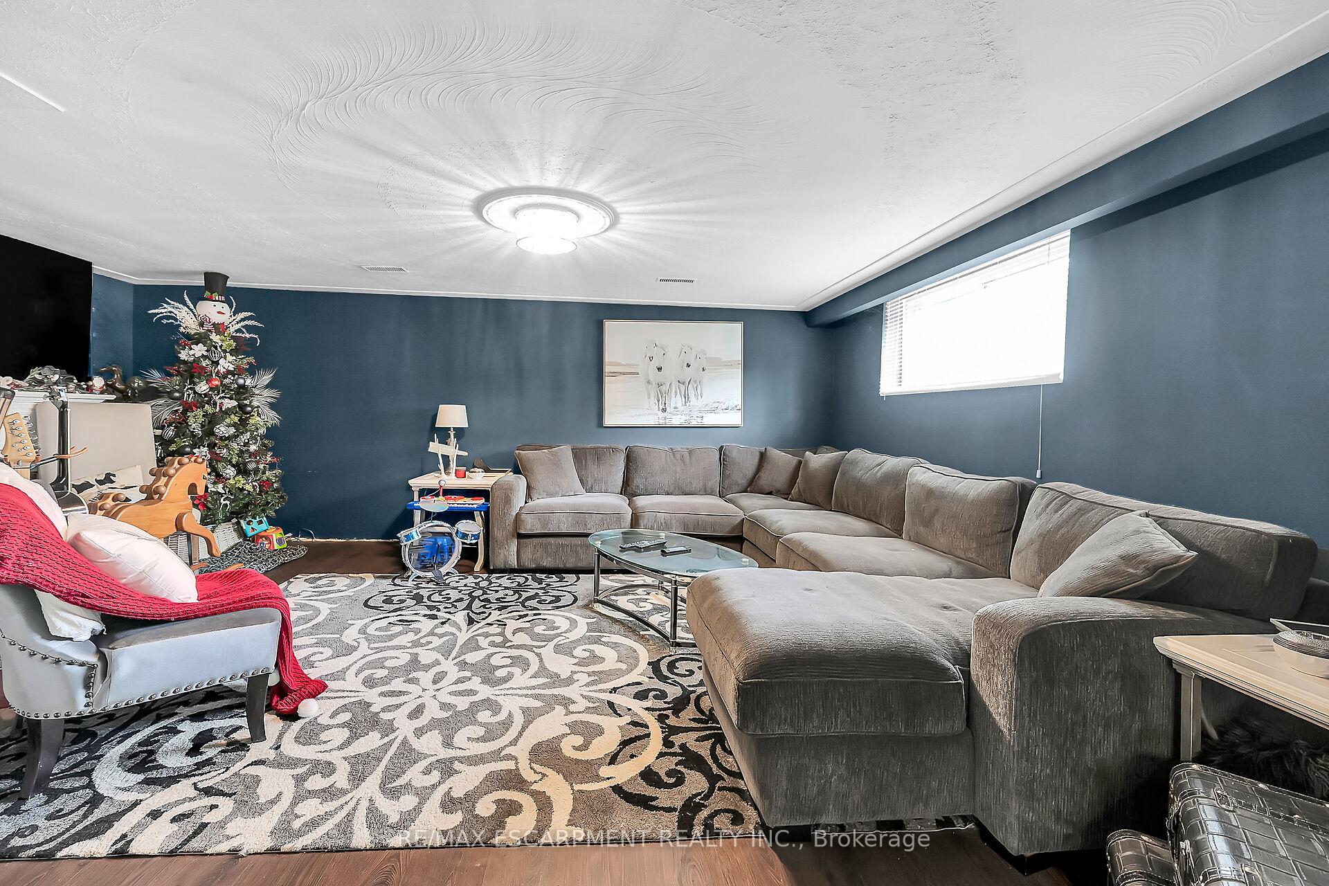 Photo 23 of 46 Windrush Crescent, Hamilton, Lawfield — HOMEH