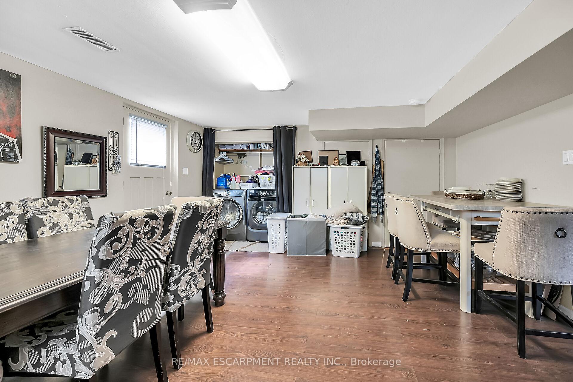 Photo 32 of 46 Windrush Crescent, Hamilton, Lawfield — HOMEH