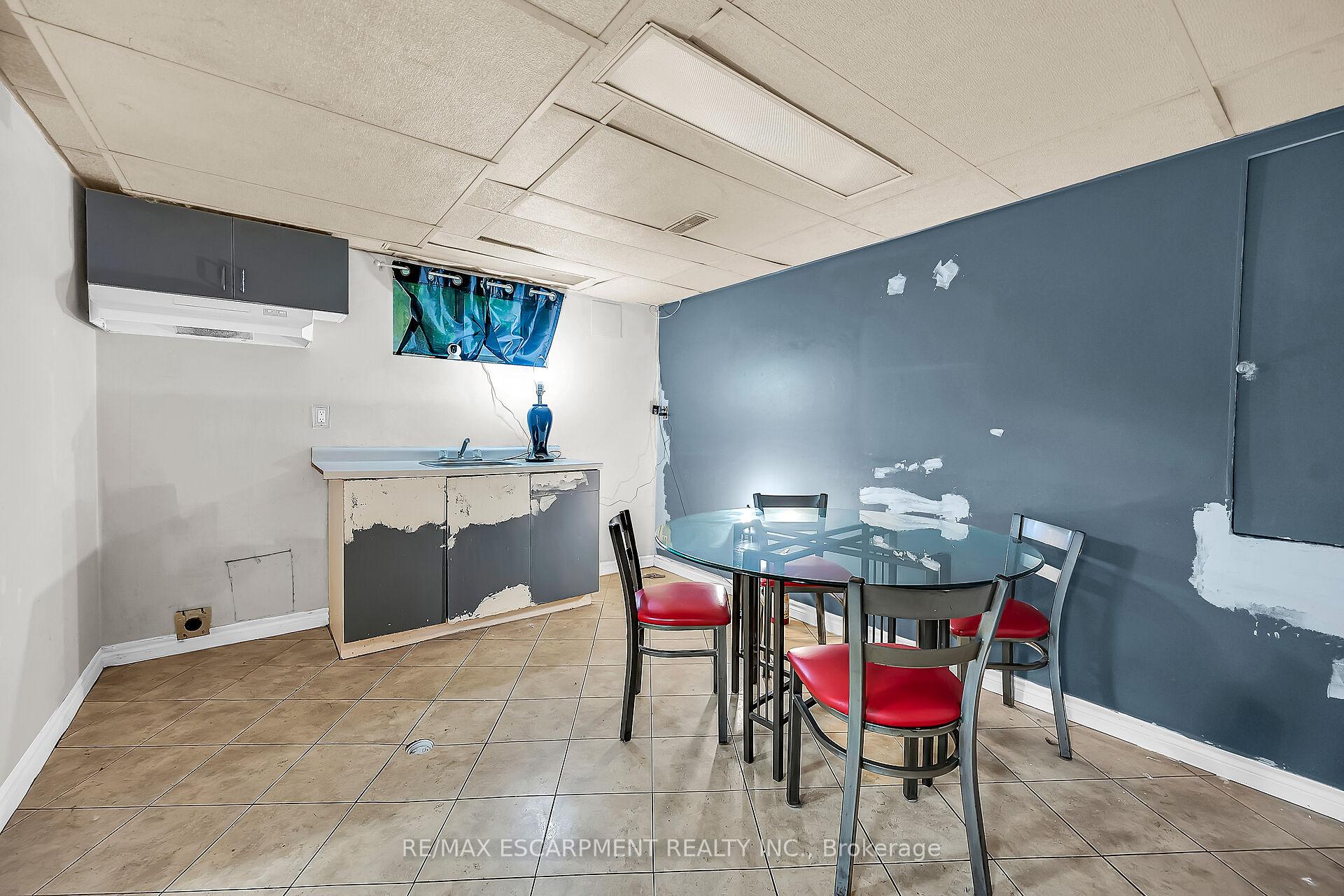 Photo 35 of 46 Windrush Crescent, Hamilton, Lawfield — HOMEH
