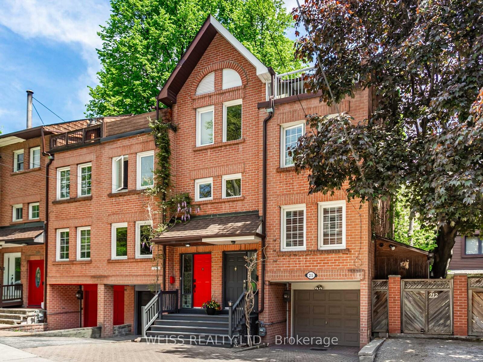 Photo 2 of 215 Milan Street, Toronto, Moss Park — HOMEH