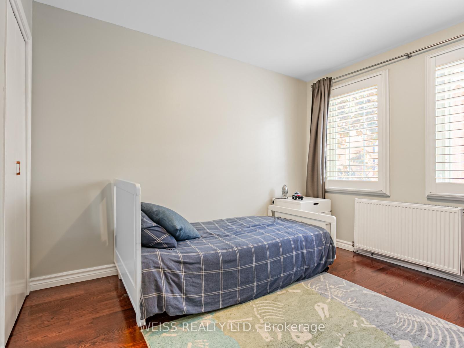 Photo 18 of 215 Milan Street, Toronto, Moss Park — HOMEH