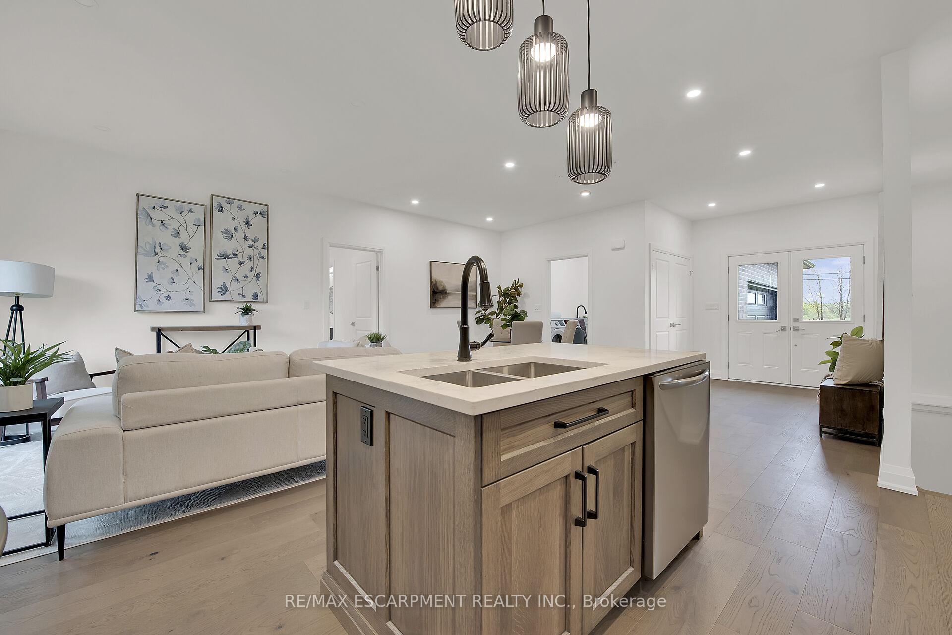 Photo 6 of 786 South Coast Drive, Haldimand — HOMEH