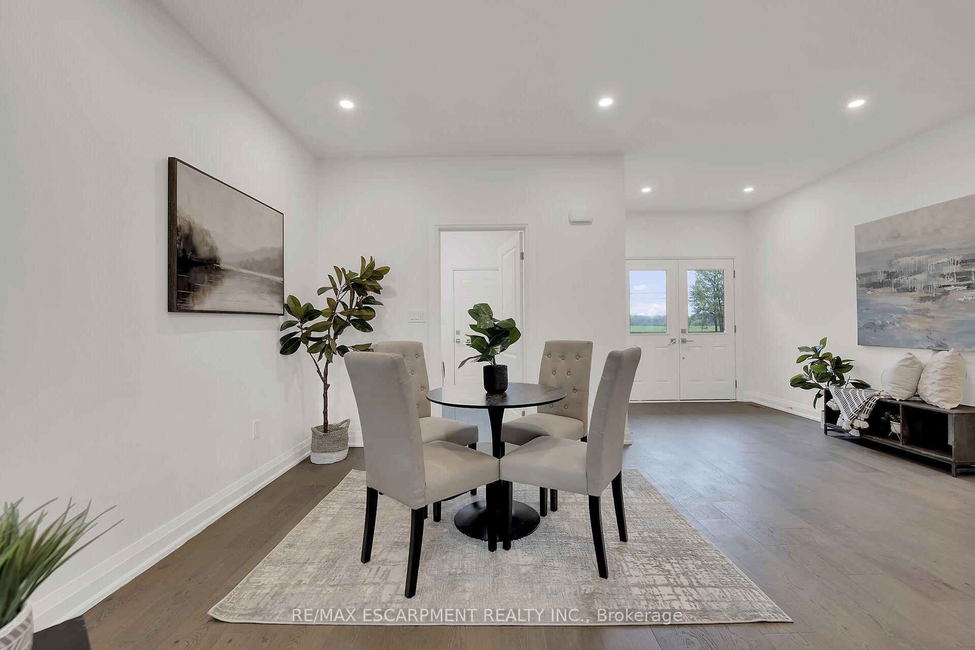 Photo 29 of 786 South Coast Drive, Haldimand — HOMEH