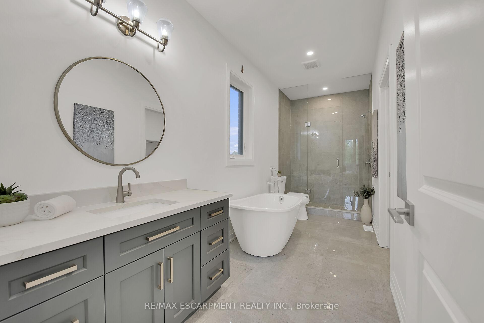 Photo 20 of 786 South Coast Drive, Haldimand — HOMEH