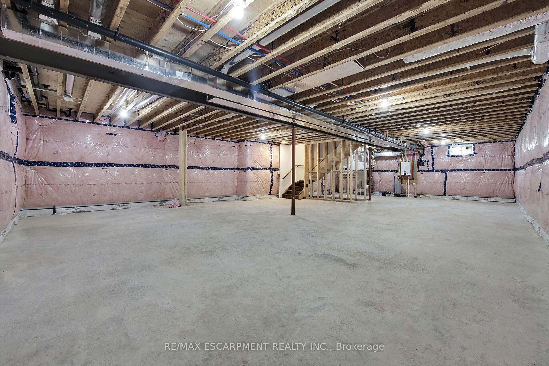 Photo 25 of 786 South Coast Drive, Haldimand — HOMEH