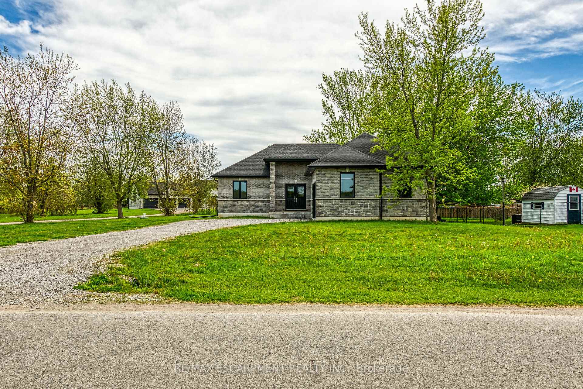 Photo 42 of 786 South Coast Drive, Haldimand — HOMEH
