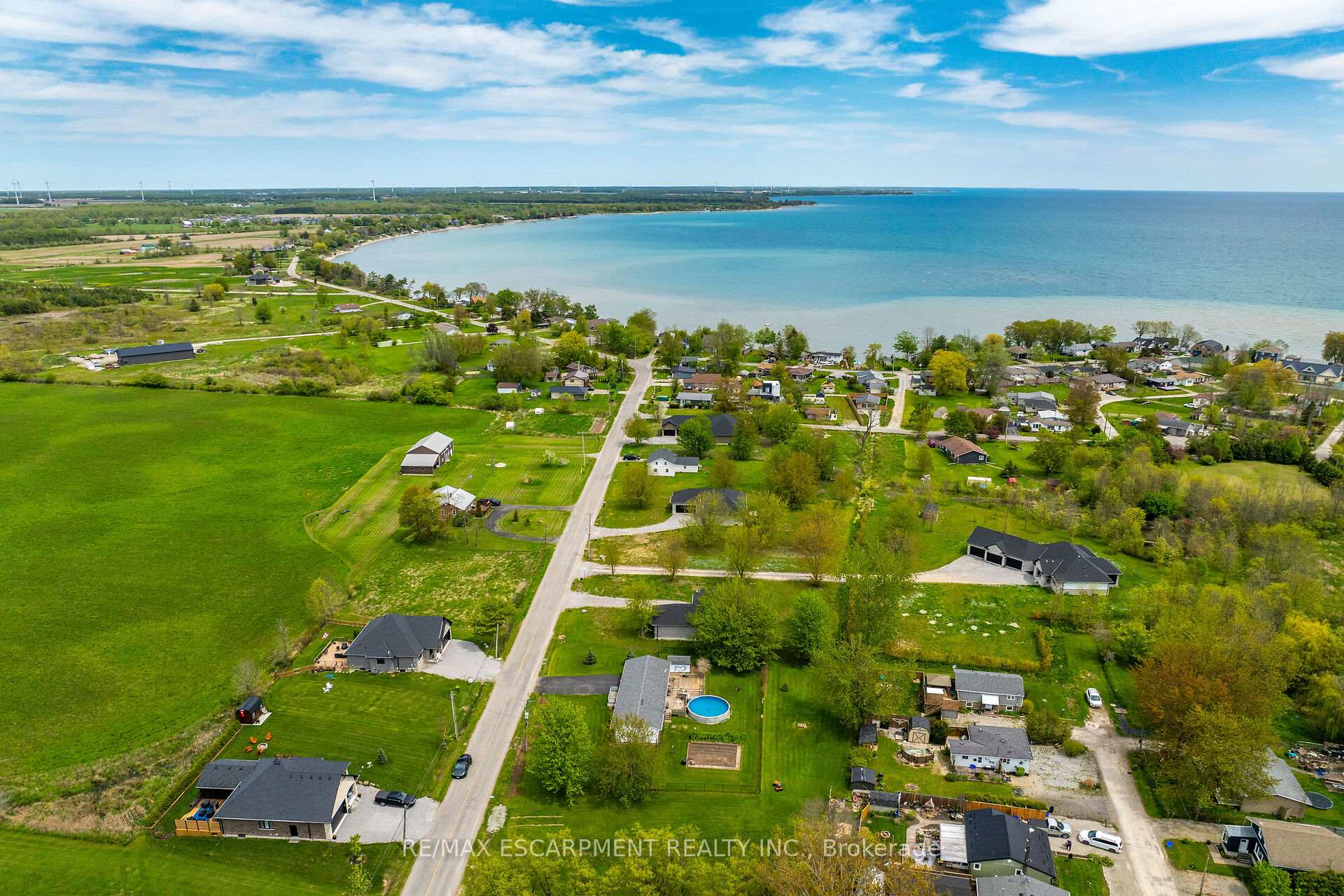 Photo 39 of 786 South Coast Drive, Haldimand — HOMEH