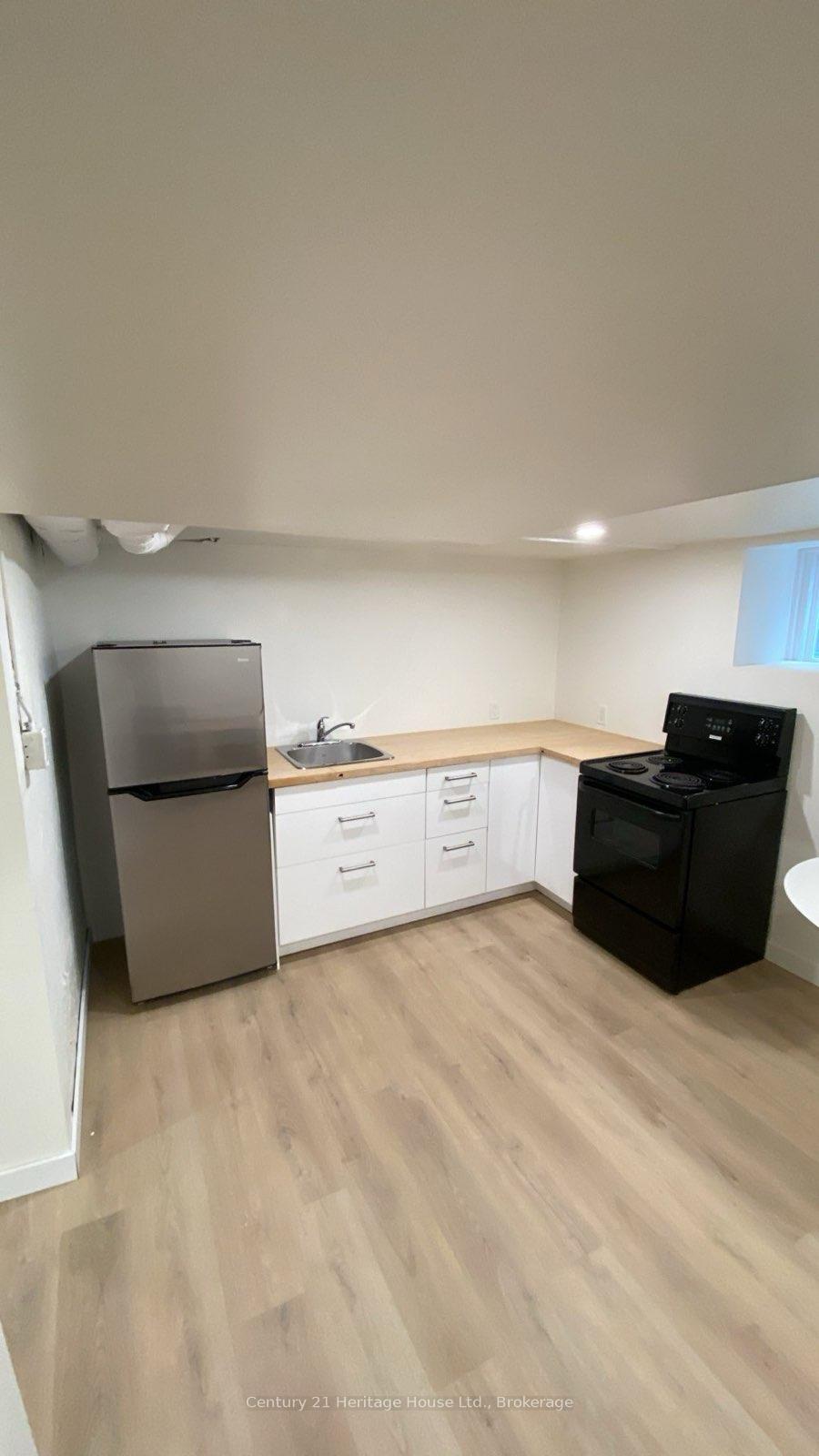 Photo 6 of Unit A, 180 weber Street, Kitchener — HOMEH
