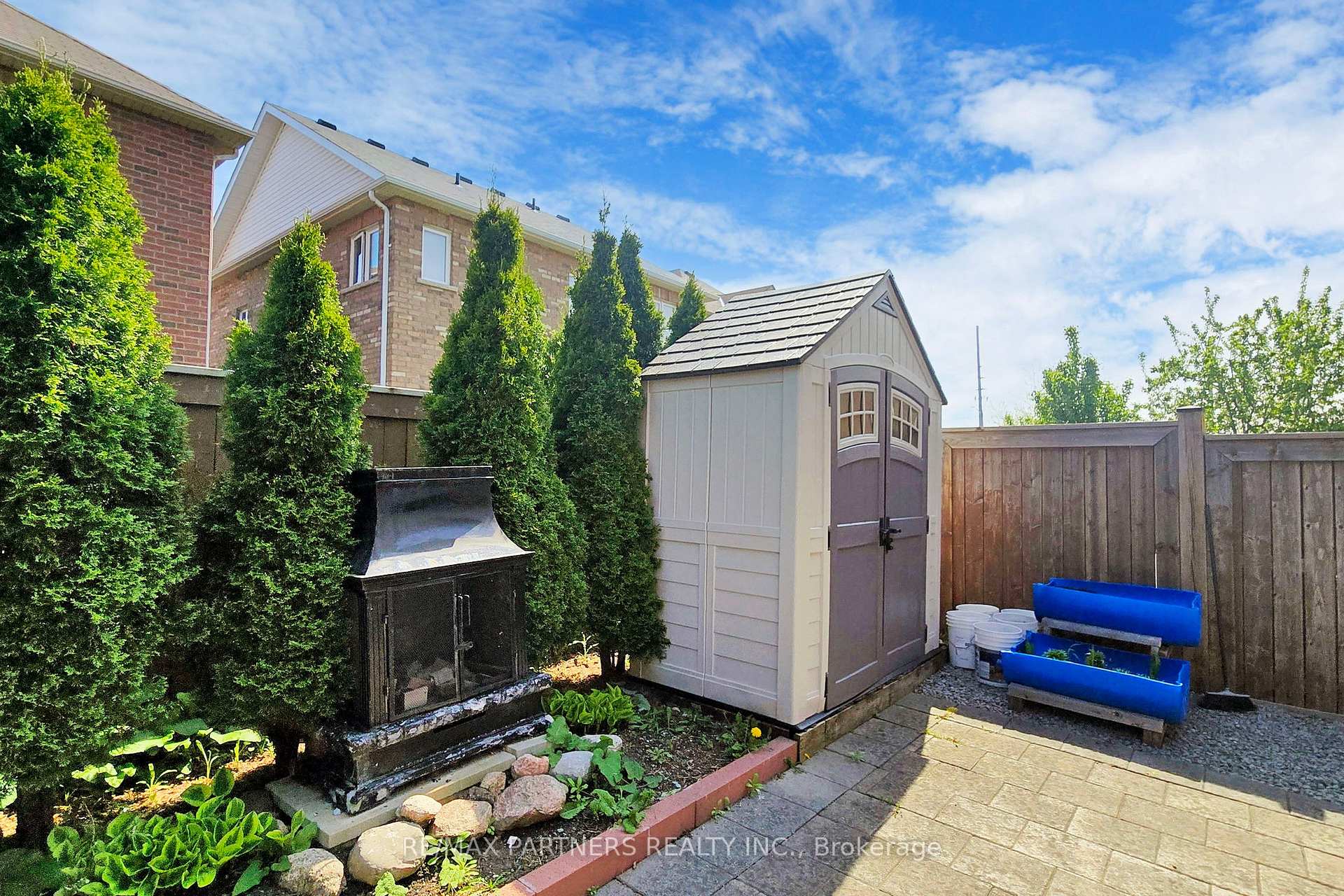 Photo 38 of 86 Chokecherry Crescent, Markham, Wismer — HOMEH