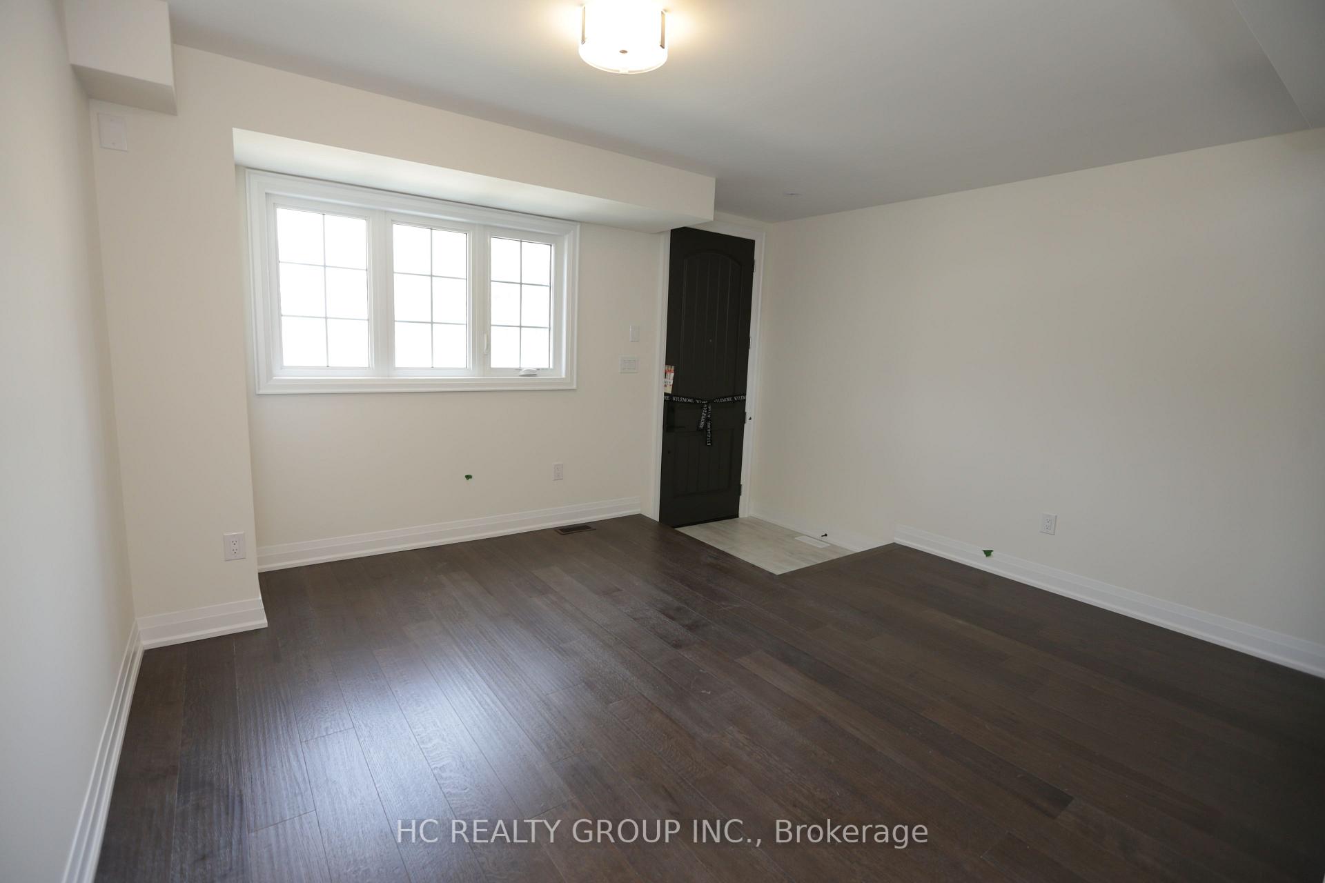 Photo 8 of 4245 Major Mackenzie Drive E, Markham, Angus Glen — HOMEH
